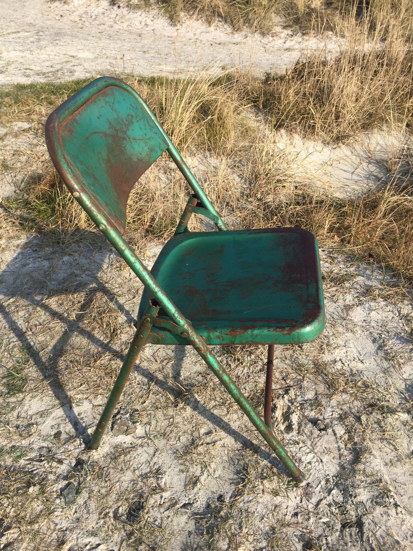 Roher Klappstuhl mit viel Patina (Der Preis gilt pro Stück)