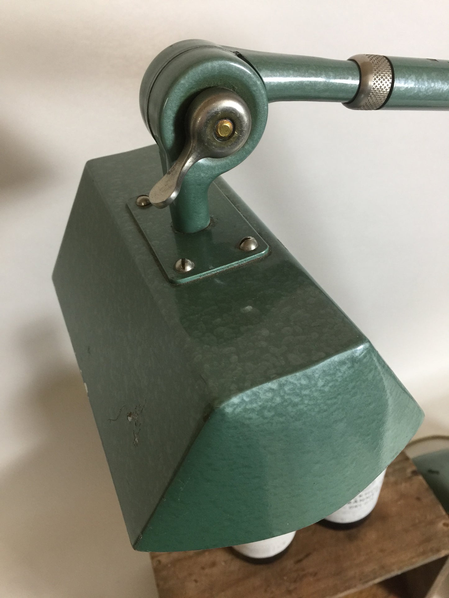 Schöne PeFeGe-Lampe in schönem Design