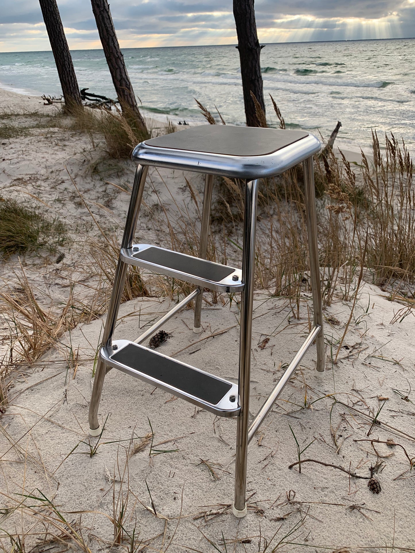 Schwedische Design-Stehleiter
