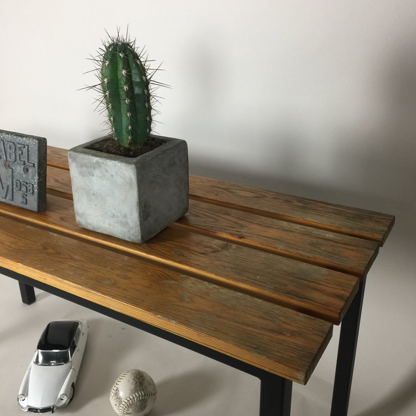 Turnbank aus der Schule