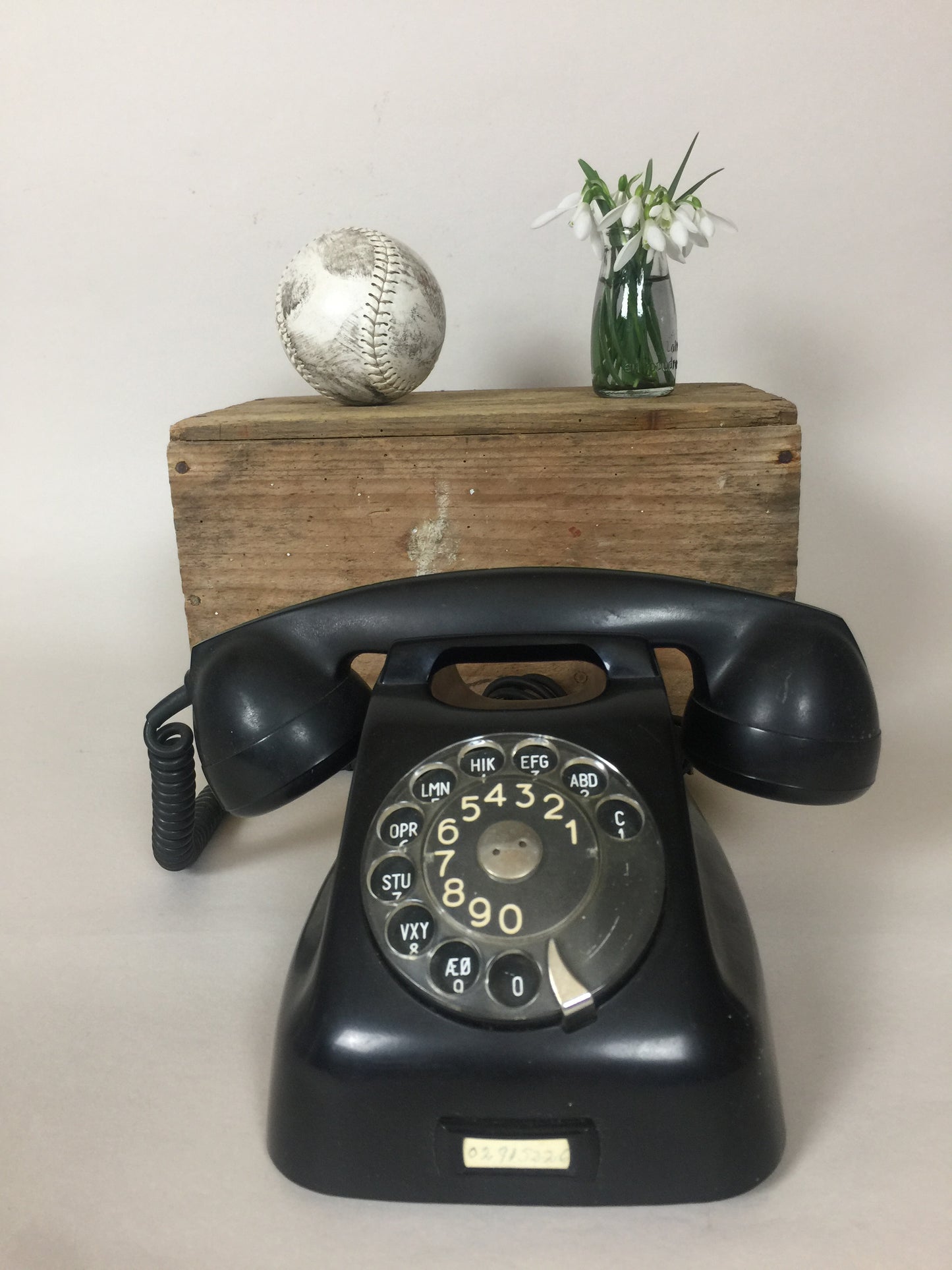 Altes schwarzes Telefon