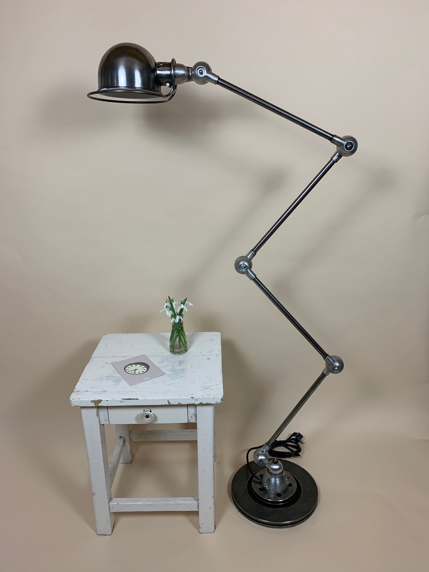 Schöne Jieldé Stehlampe mit 4 Armen