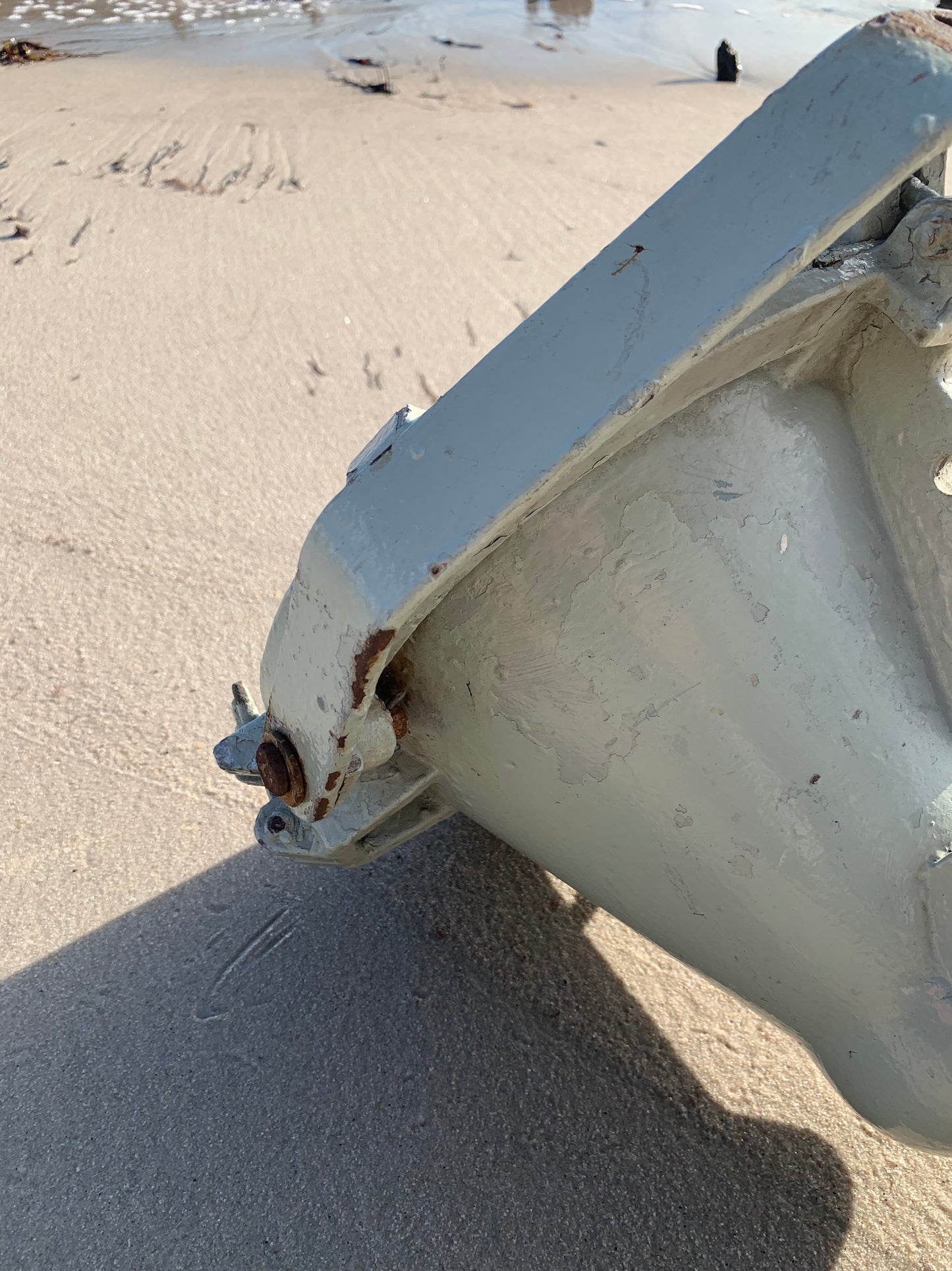 Suchscheinwerfer vom polnischen Schiff