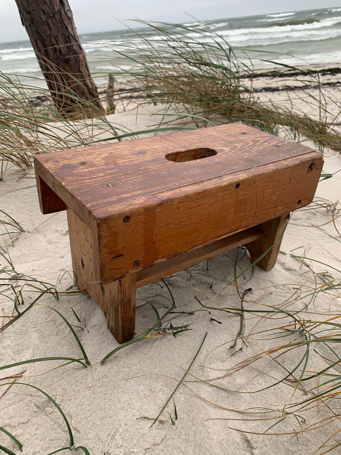 Hocker aus Holz
