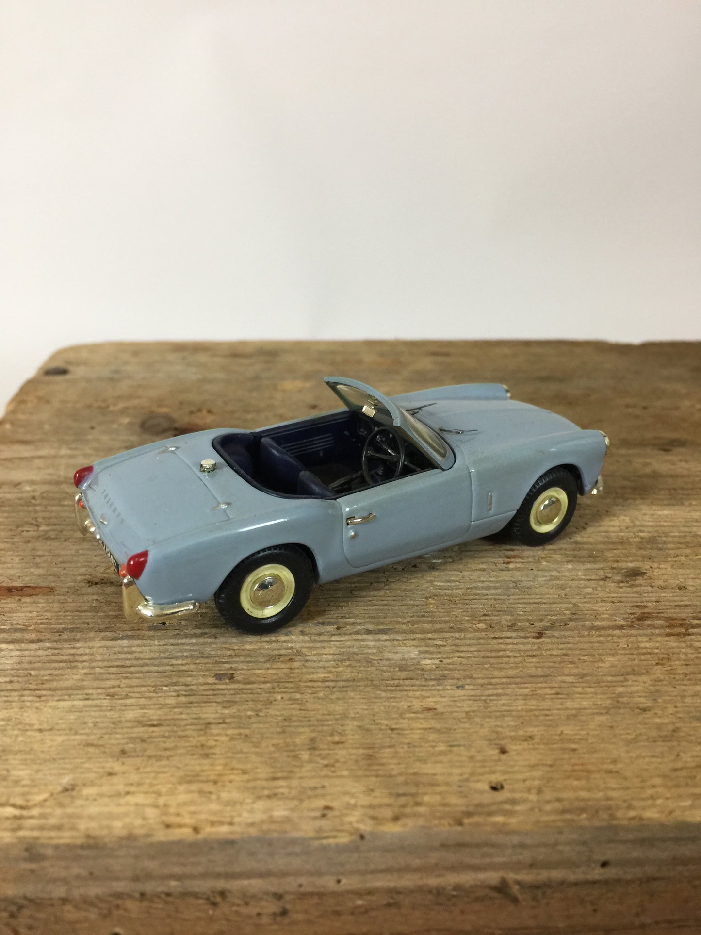 Schönes Triumph Spitfire Modellauto
