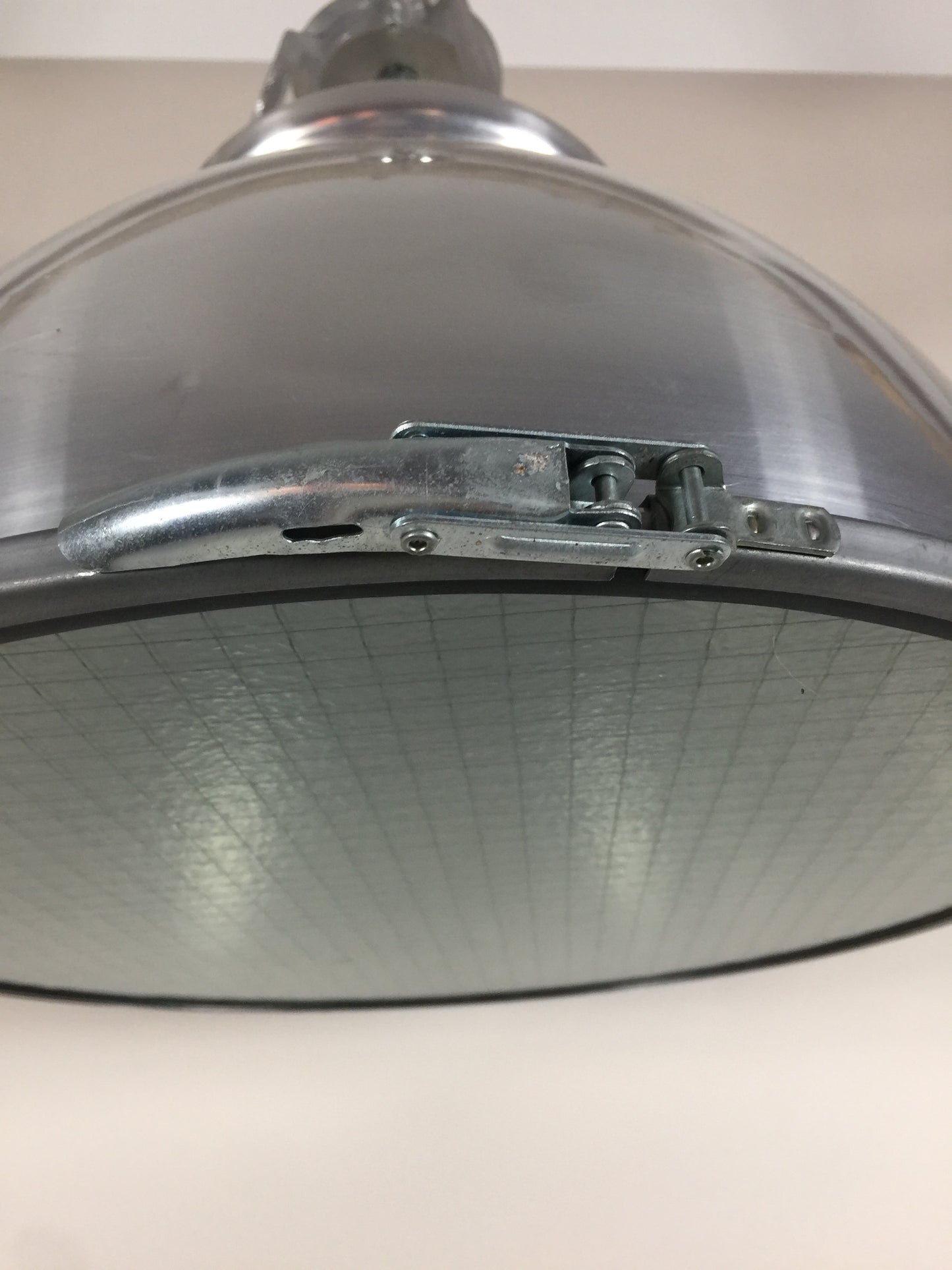 Original BTC Lampe - Titan mit Drahtglas
