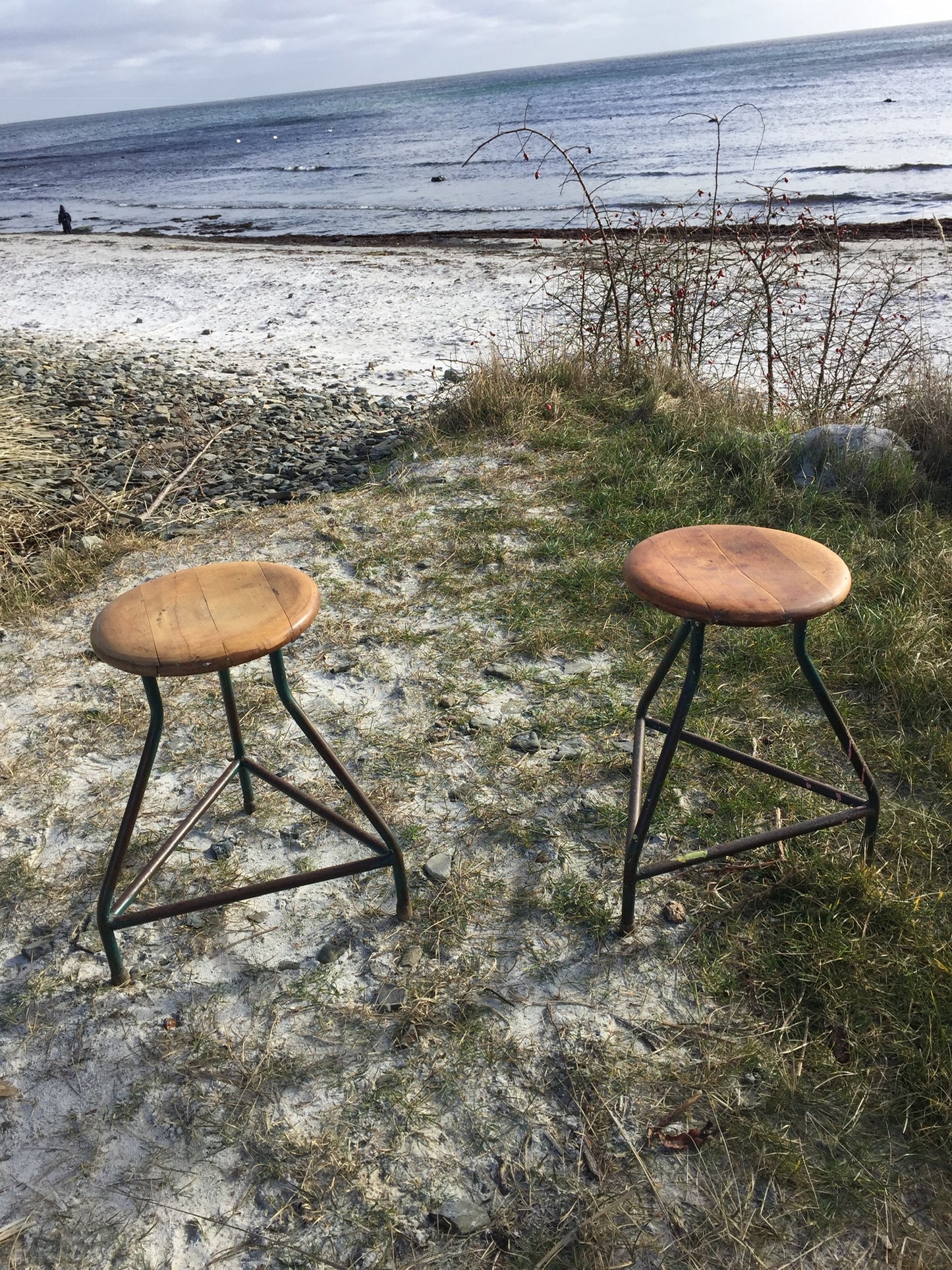 Schöner und industrieller Hocker (Der Preis gilt pro Stück)