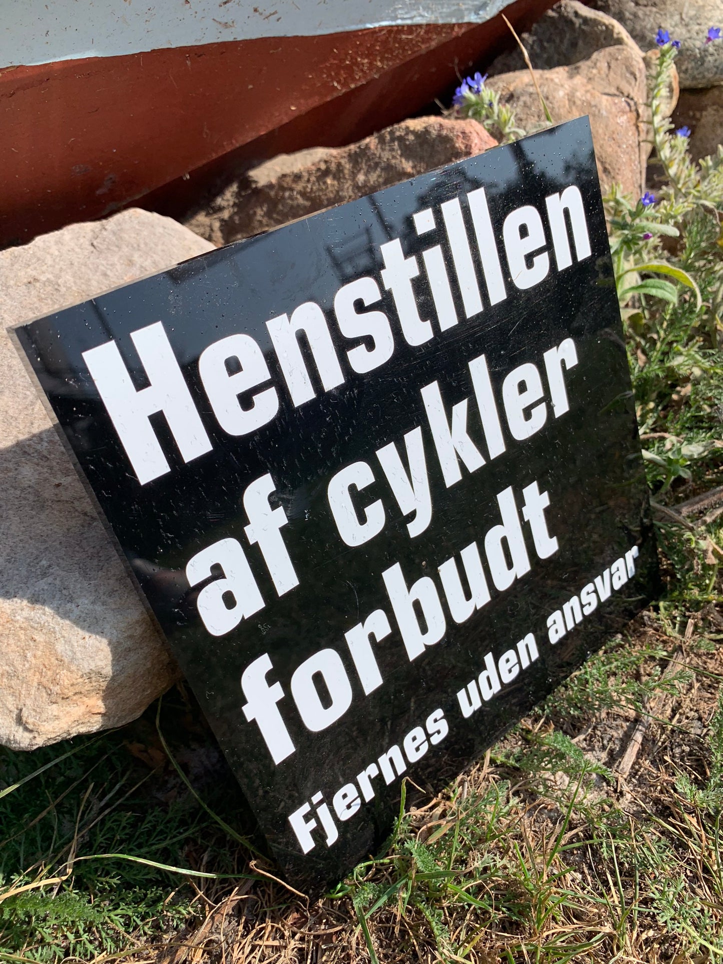 Schild aus Acryl
