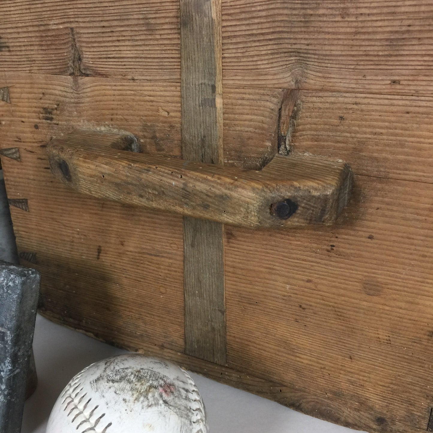 Die schönste Holzkiste im Laden