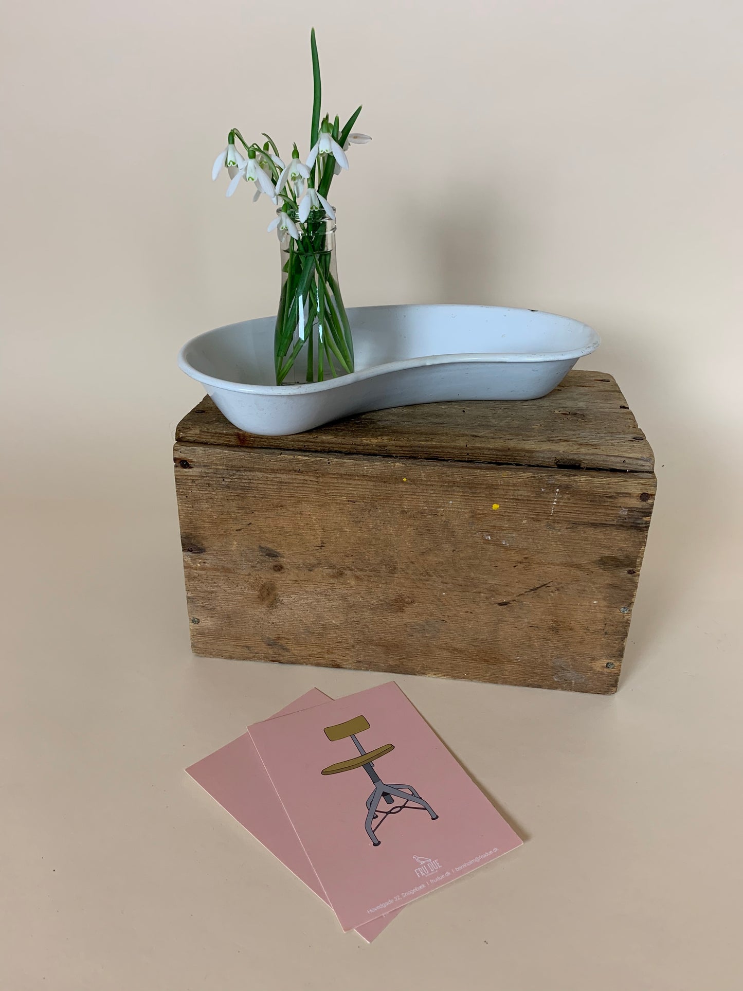 Emailletablett in weiß