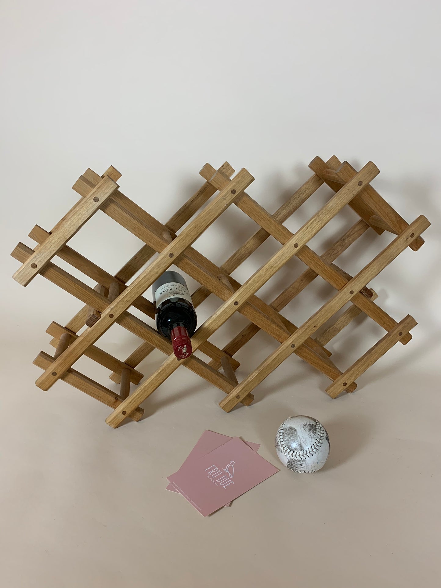 Weinregal aus Holz