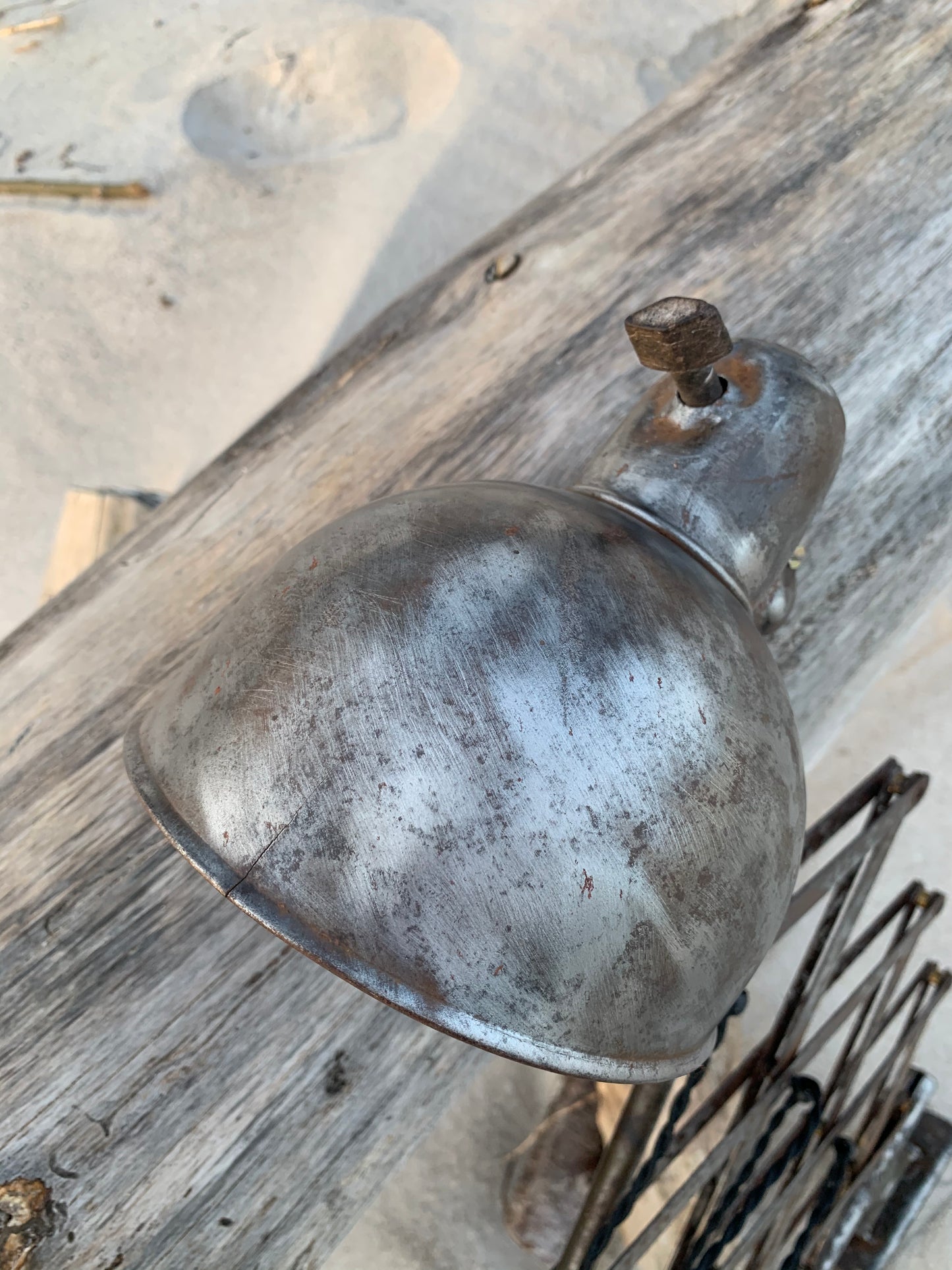 Kaiser Idell 6614 Super Scherenlampe - Raw-Version