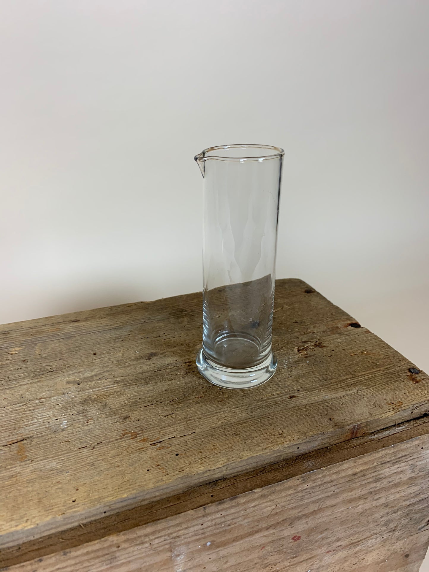 Laborglas mit rundem Fuß