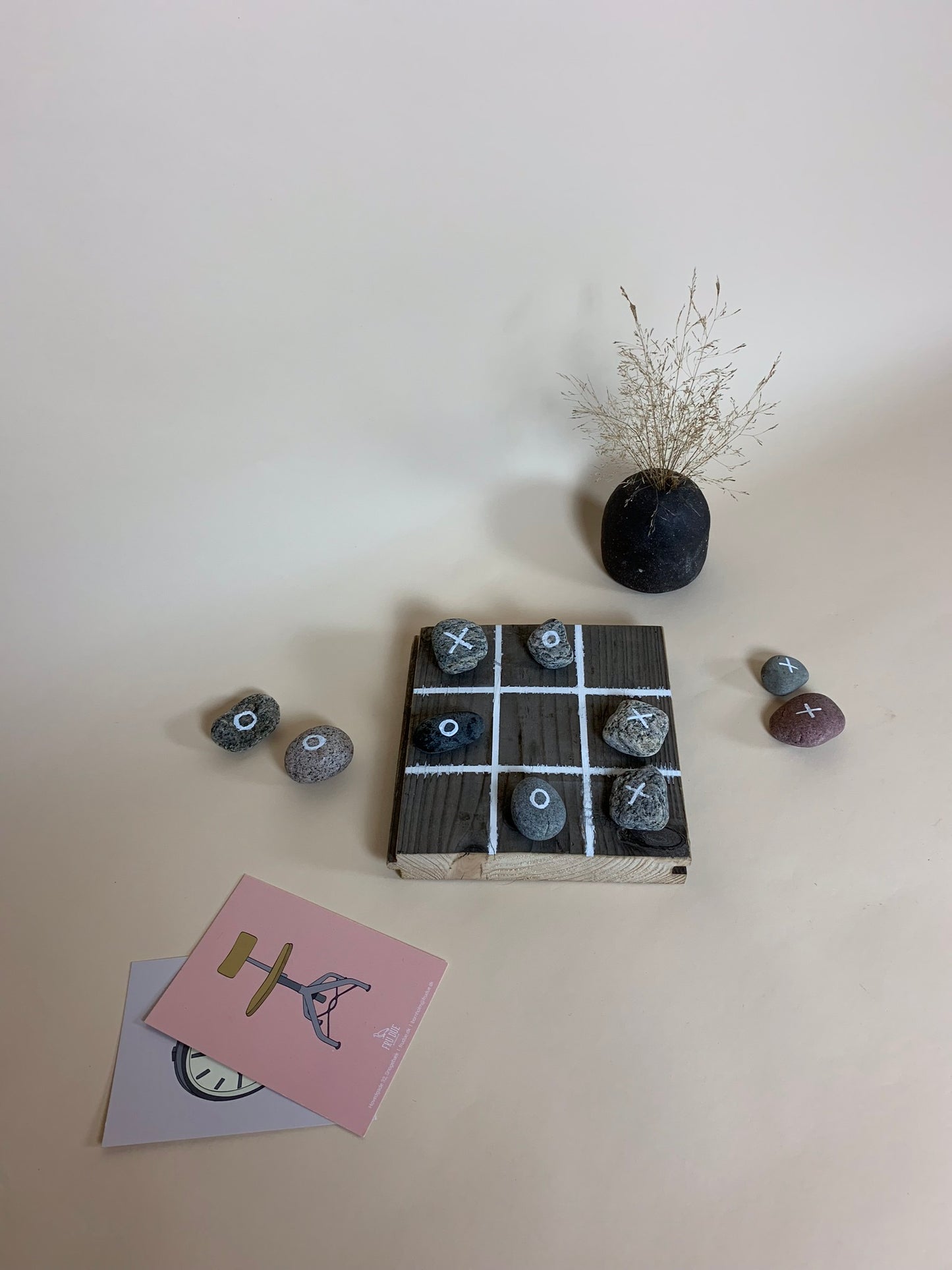 Kreuz- und Ballspiel in einer rohen und natürlichen Version