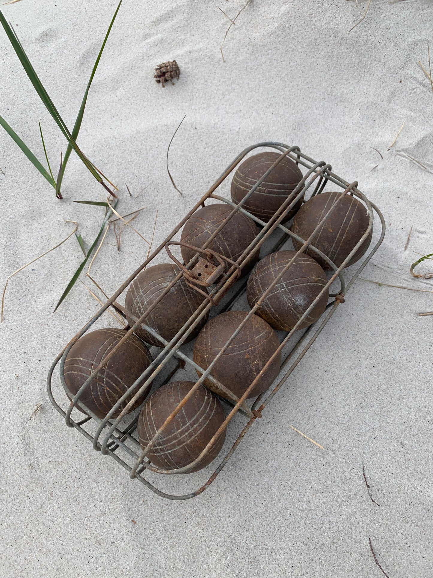 Charmantes altes französisches Boule-Spiel