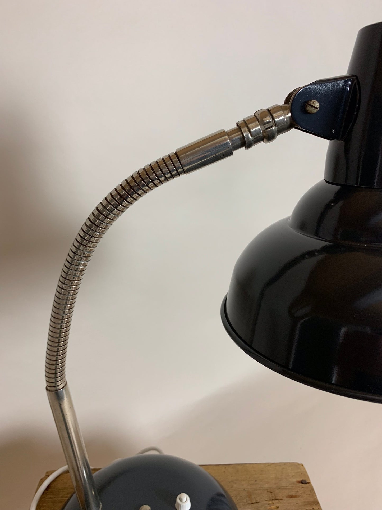 Schöne graue Lampe