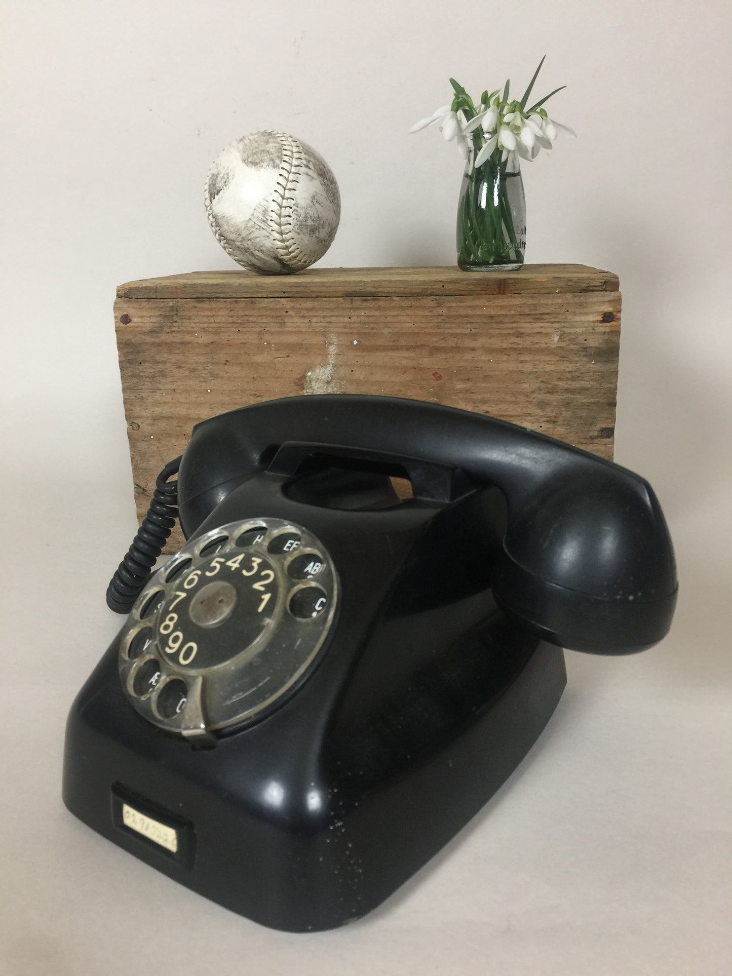 Altes schwarzes Telefon