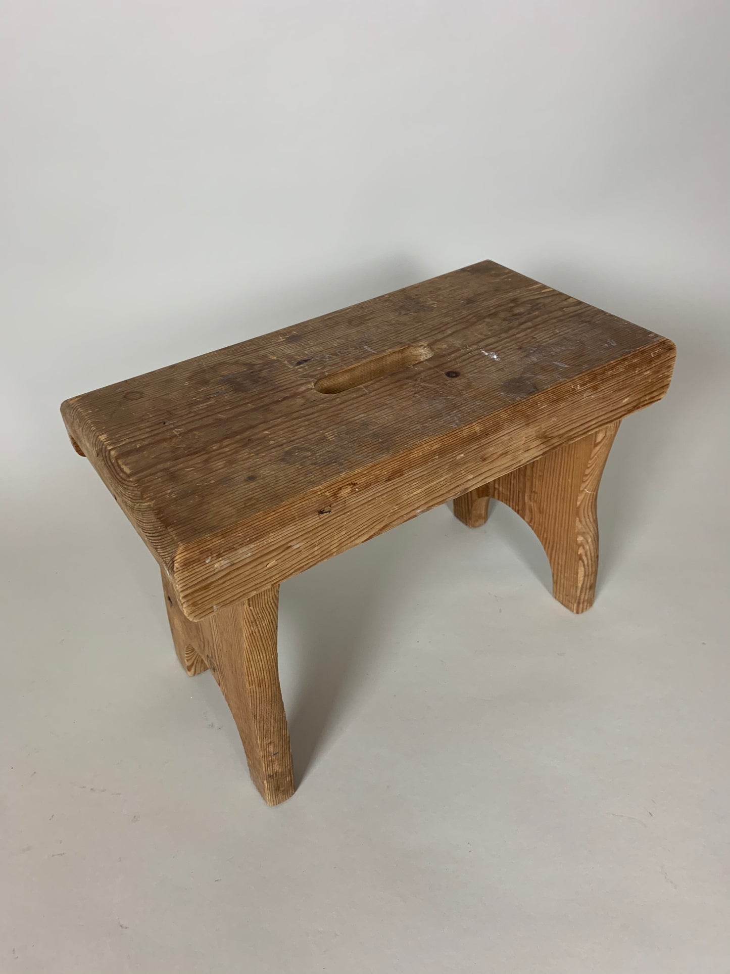 Hocker aus Holz