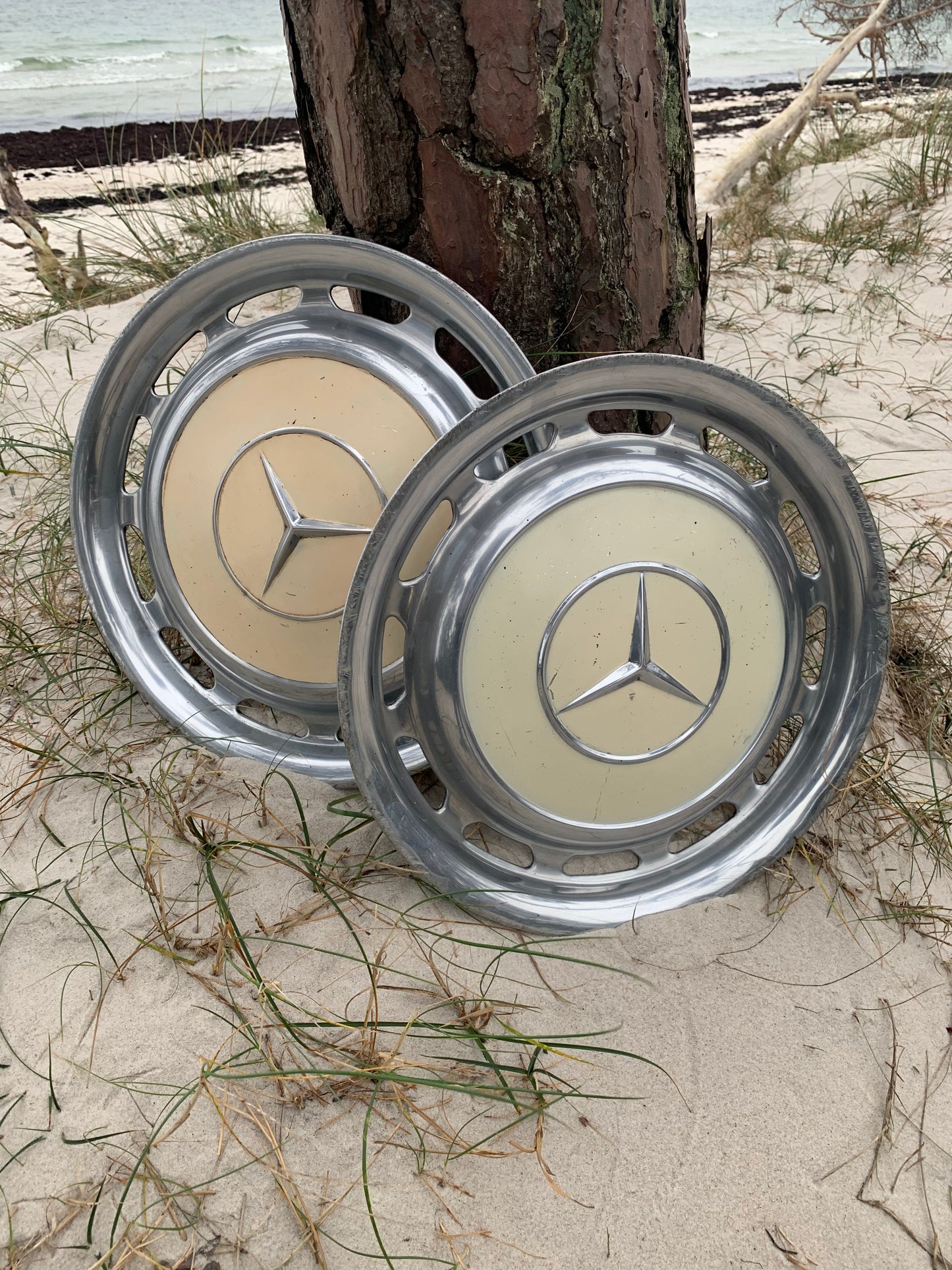 Mercedes Radkappe - Cremeweiß