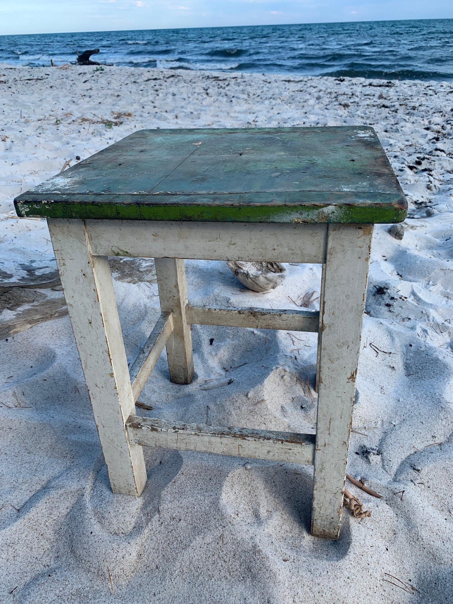 Der Hocker