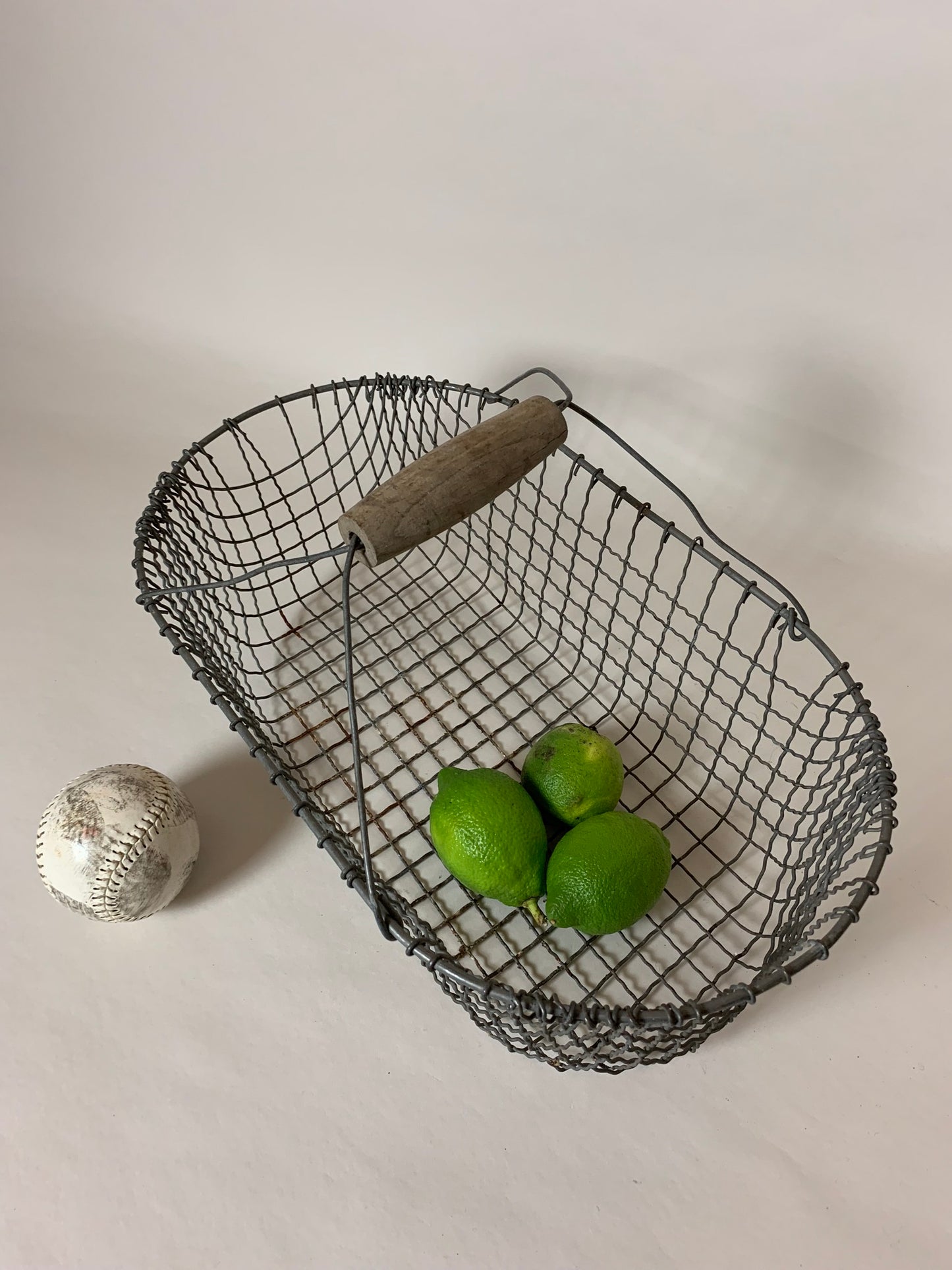 Schöner Aktenkorb