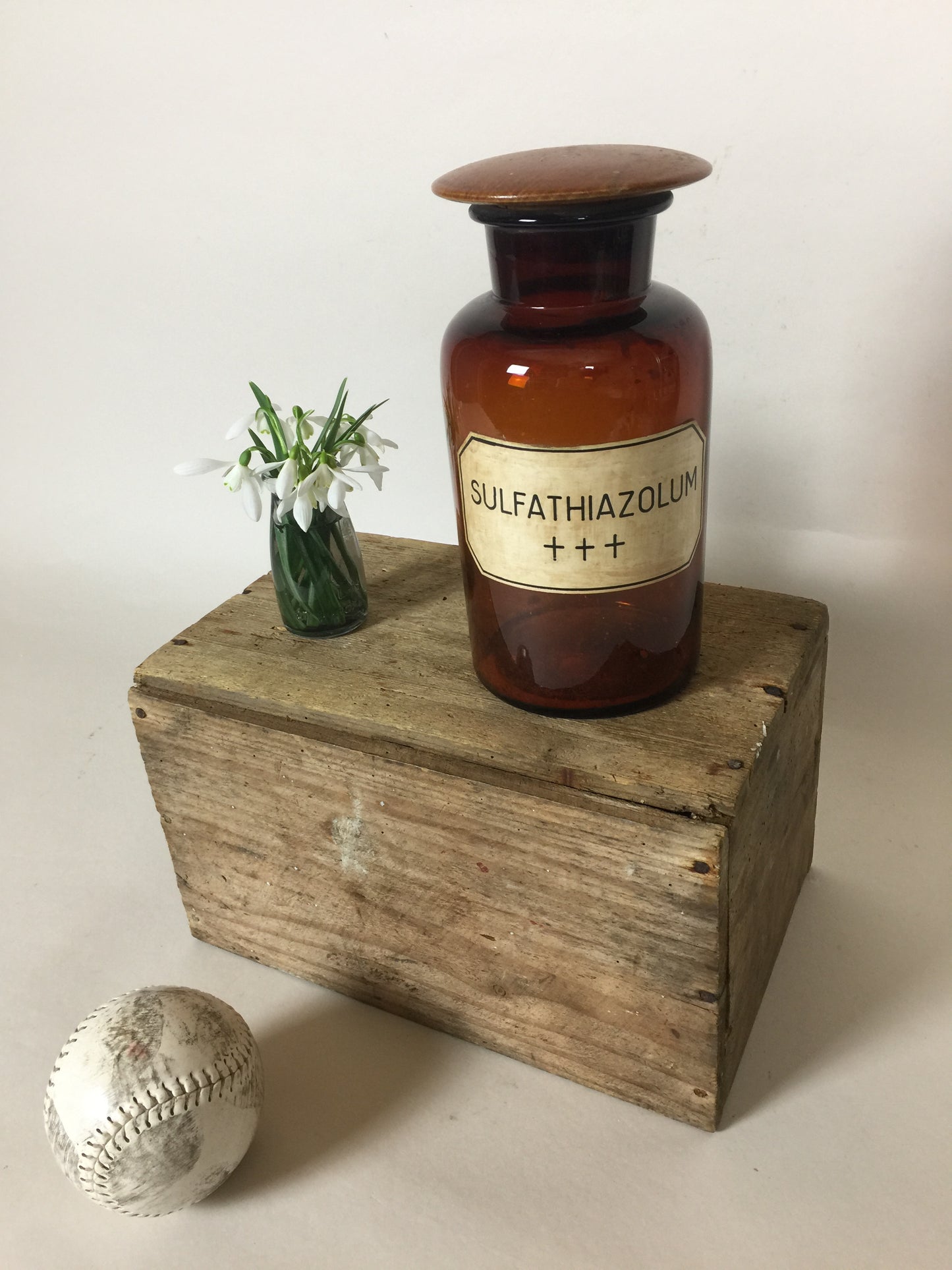 Sehr altes Apothekerglas aus der Nexø Apotheke