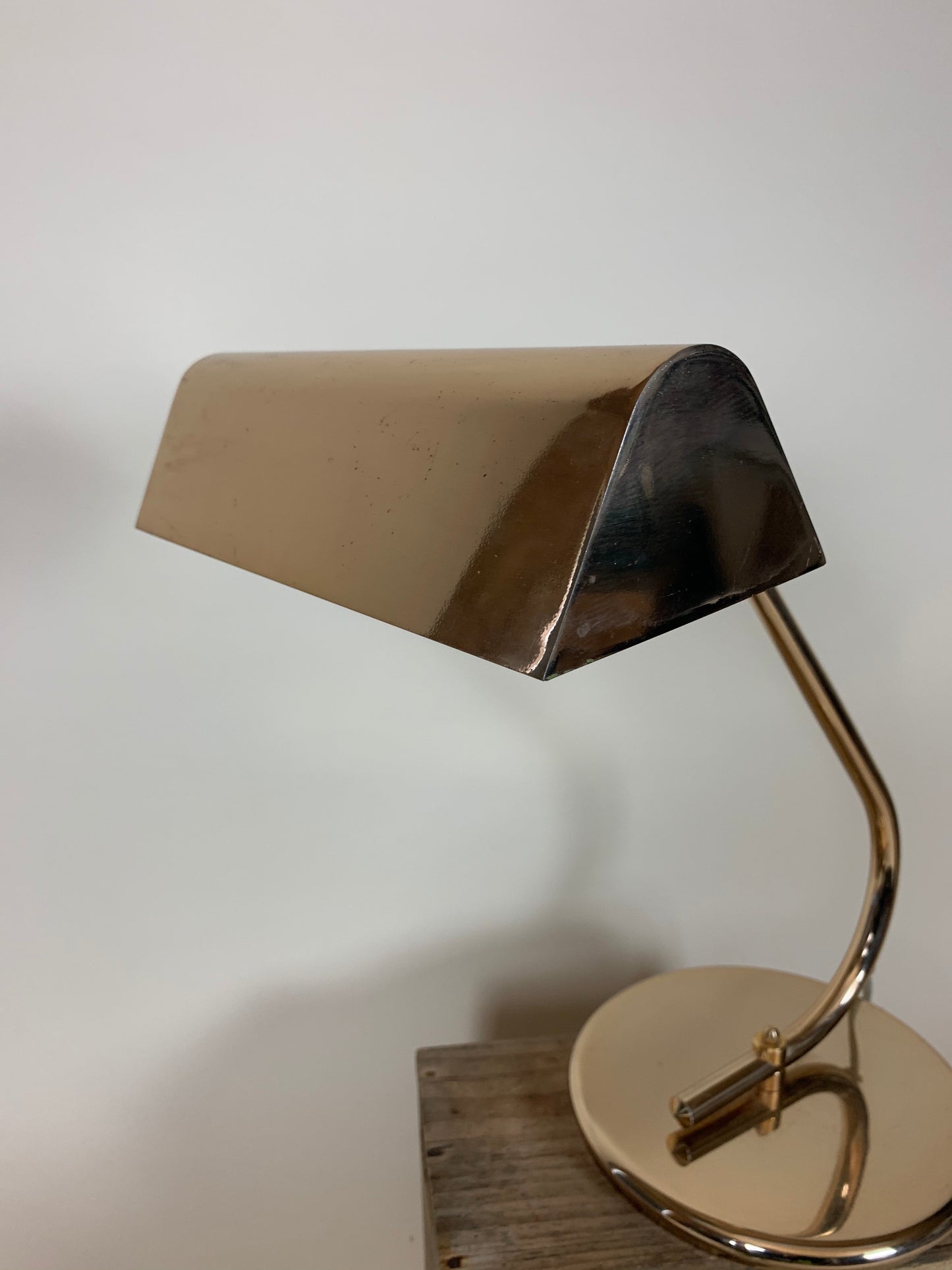 Lampe aus Messing