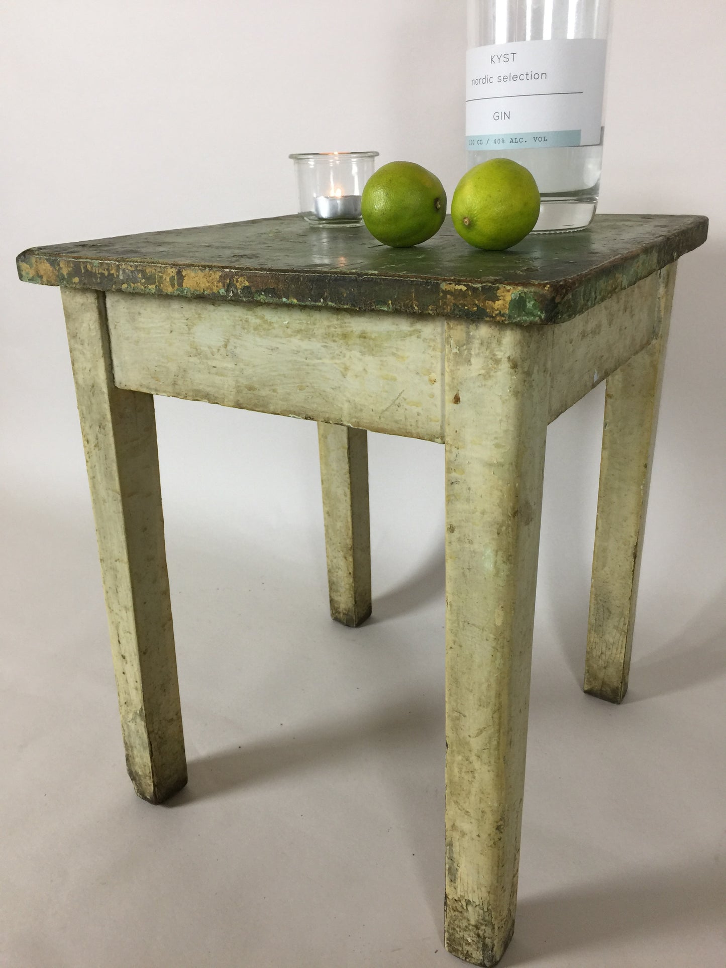 Der Hocker
