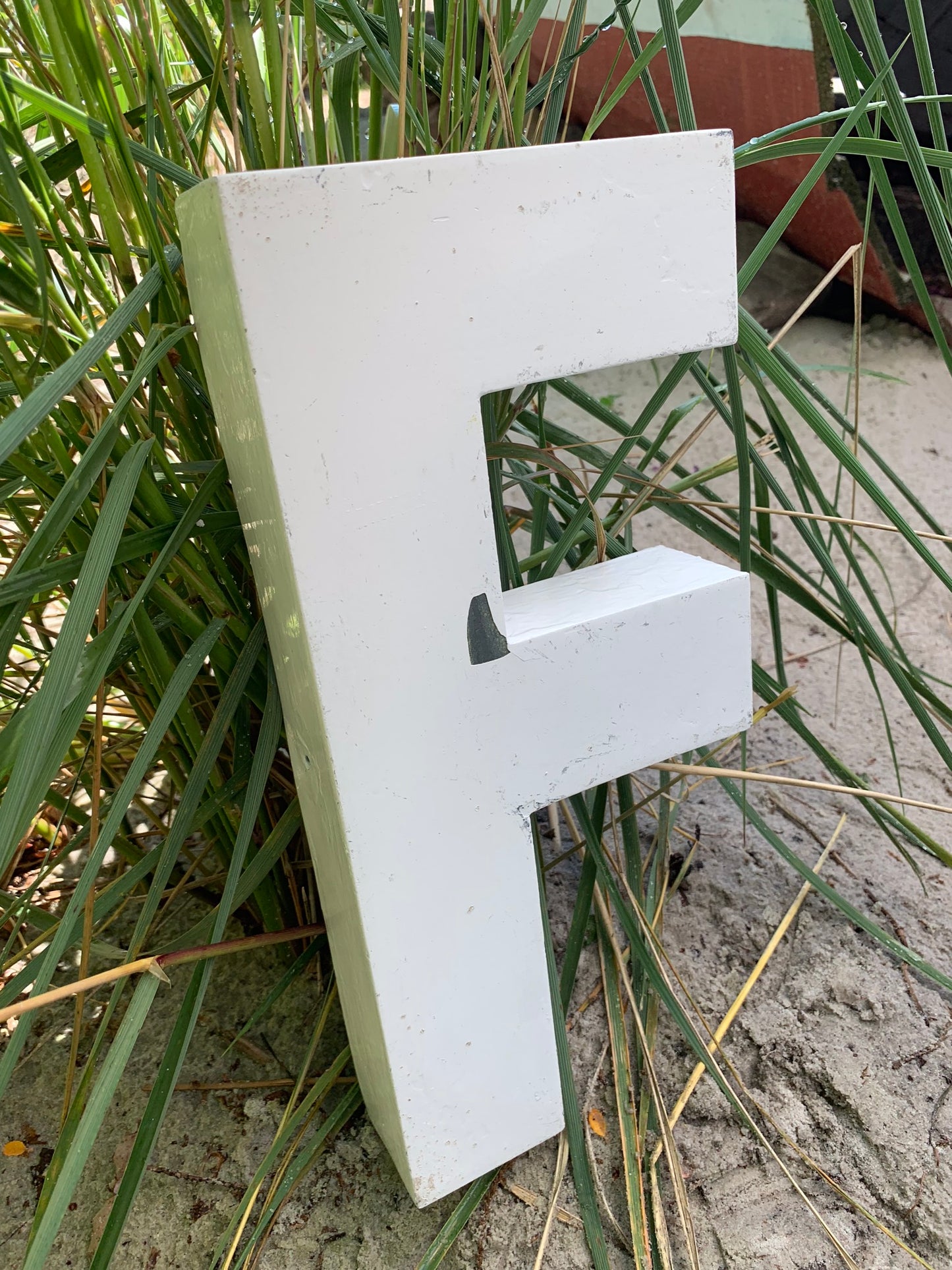 Buchstabe F