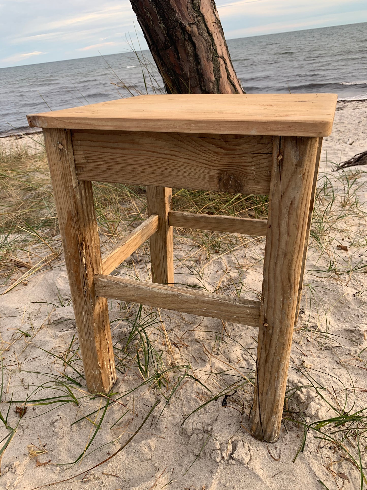 Der Hocker