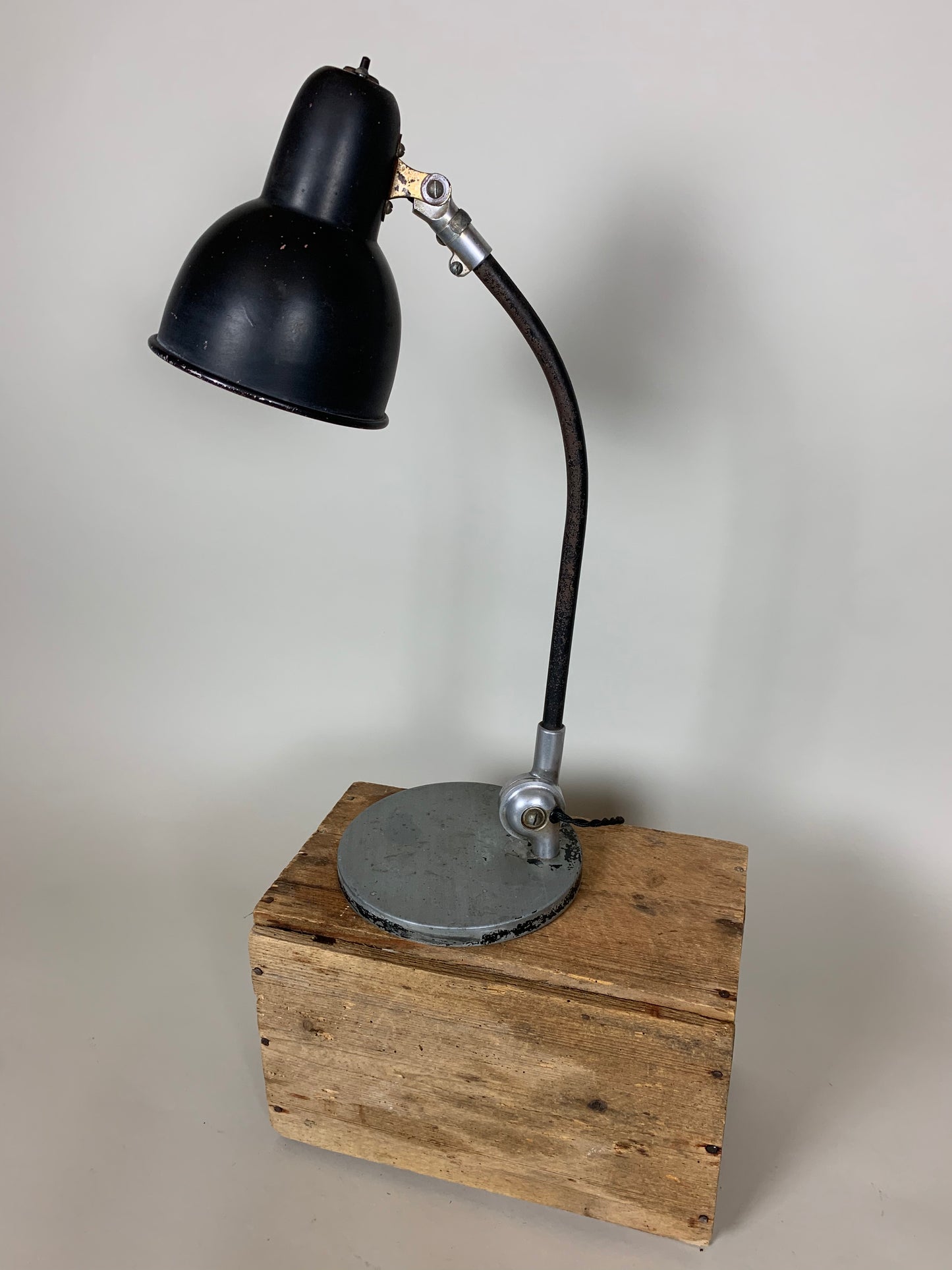Schönes Beispiel einer ASAS Lampe