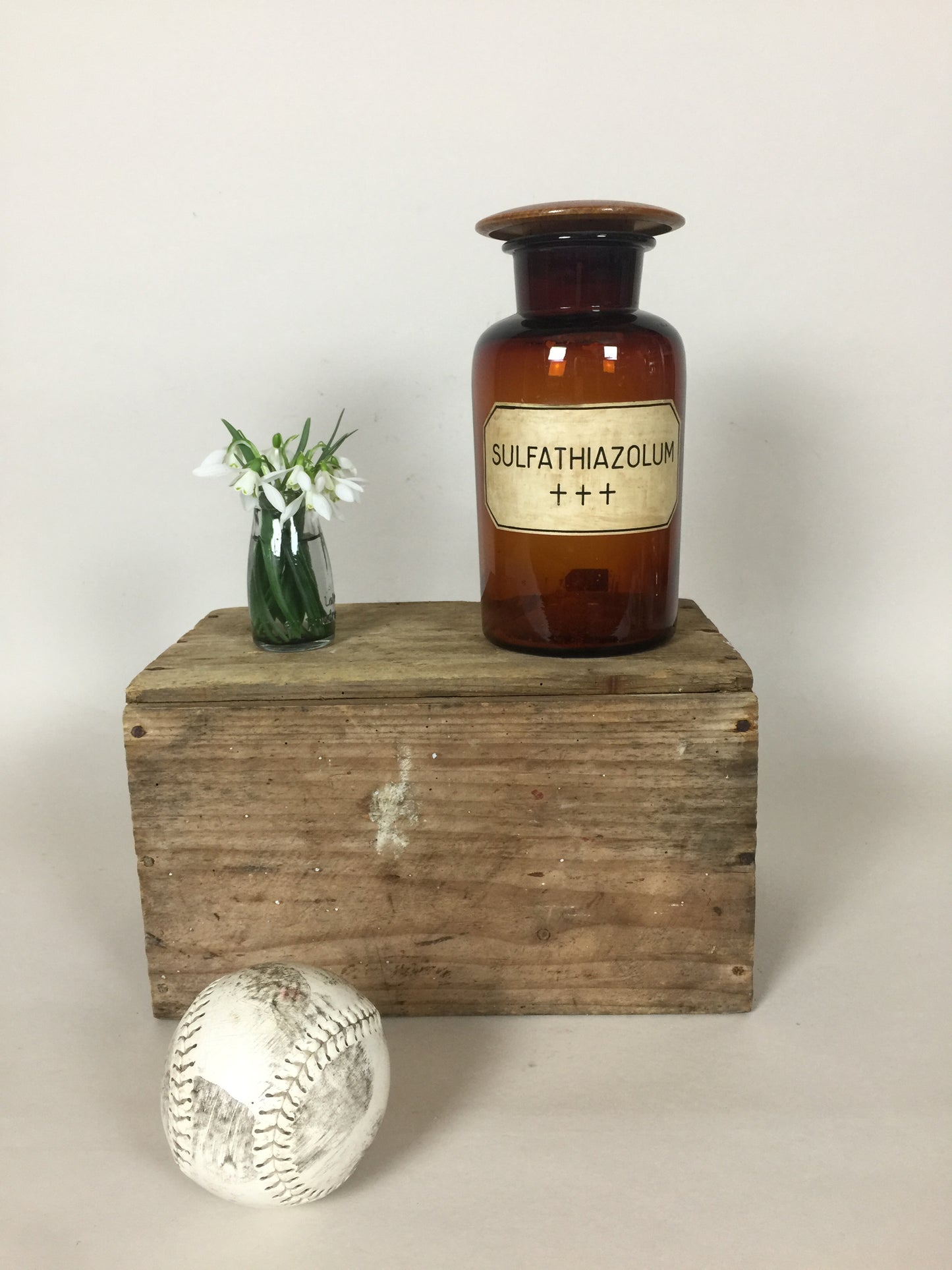 Sehr altes Apothekerglas aus der Nexø Apotheke