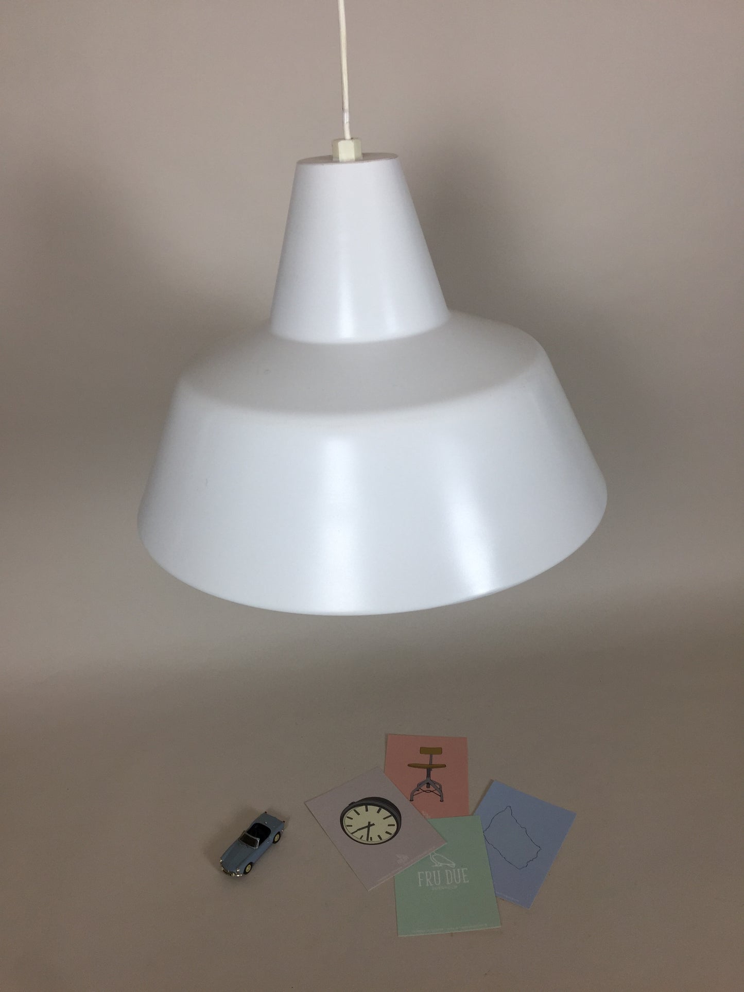 Klassische Werkstattlampe