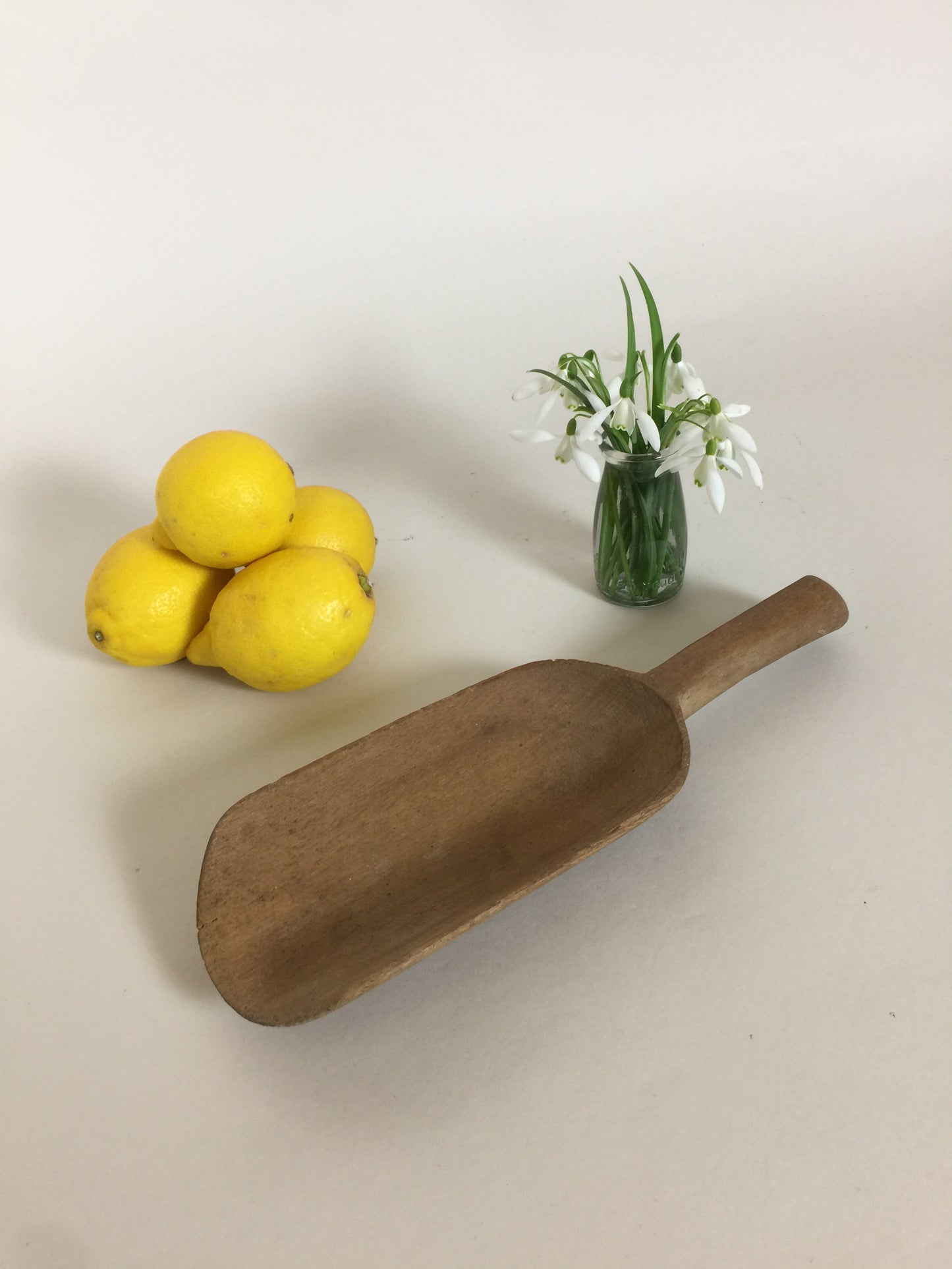 Schöner alter Holzlöffel