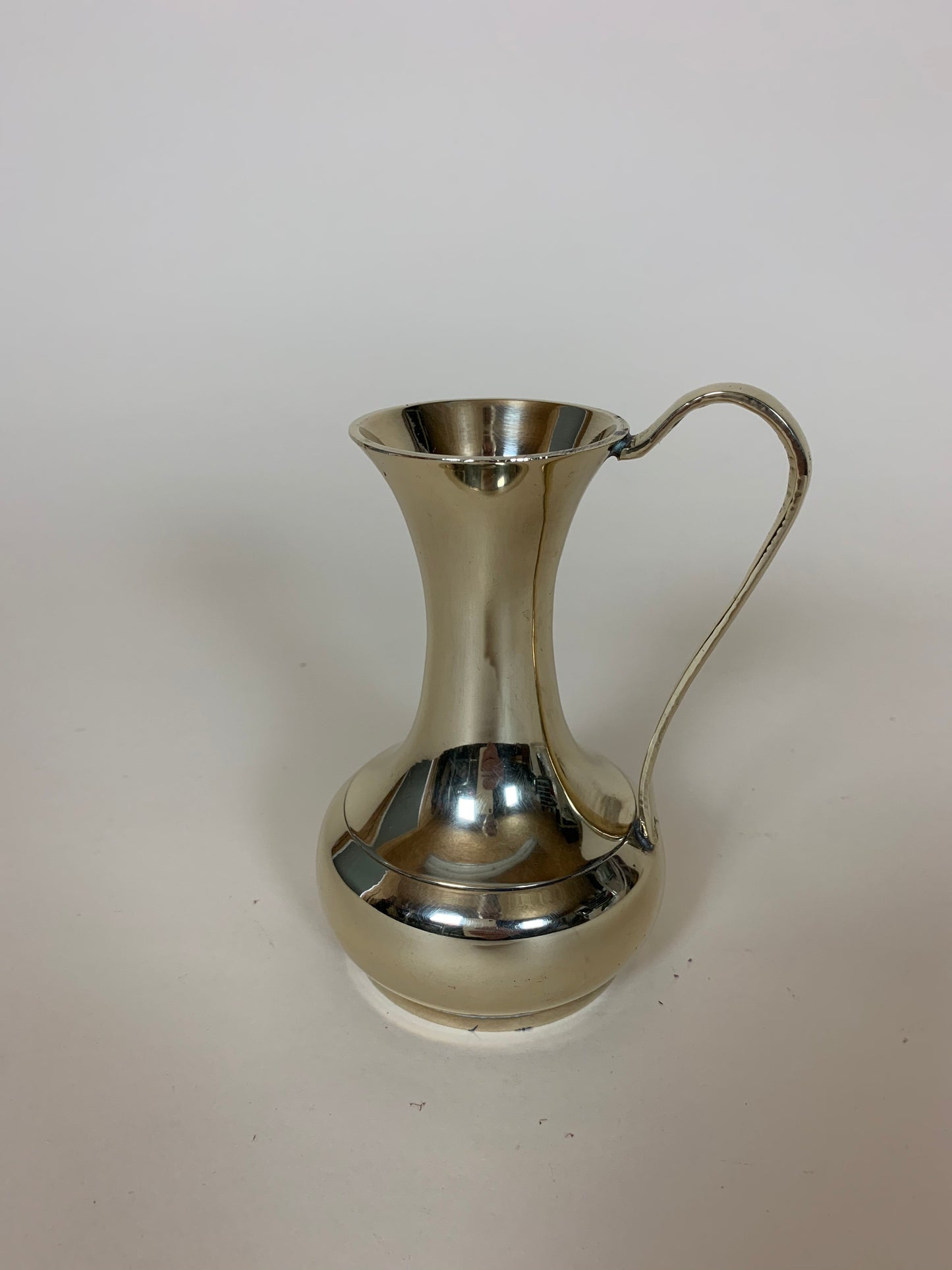 Vase aus Messing