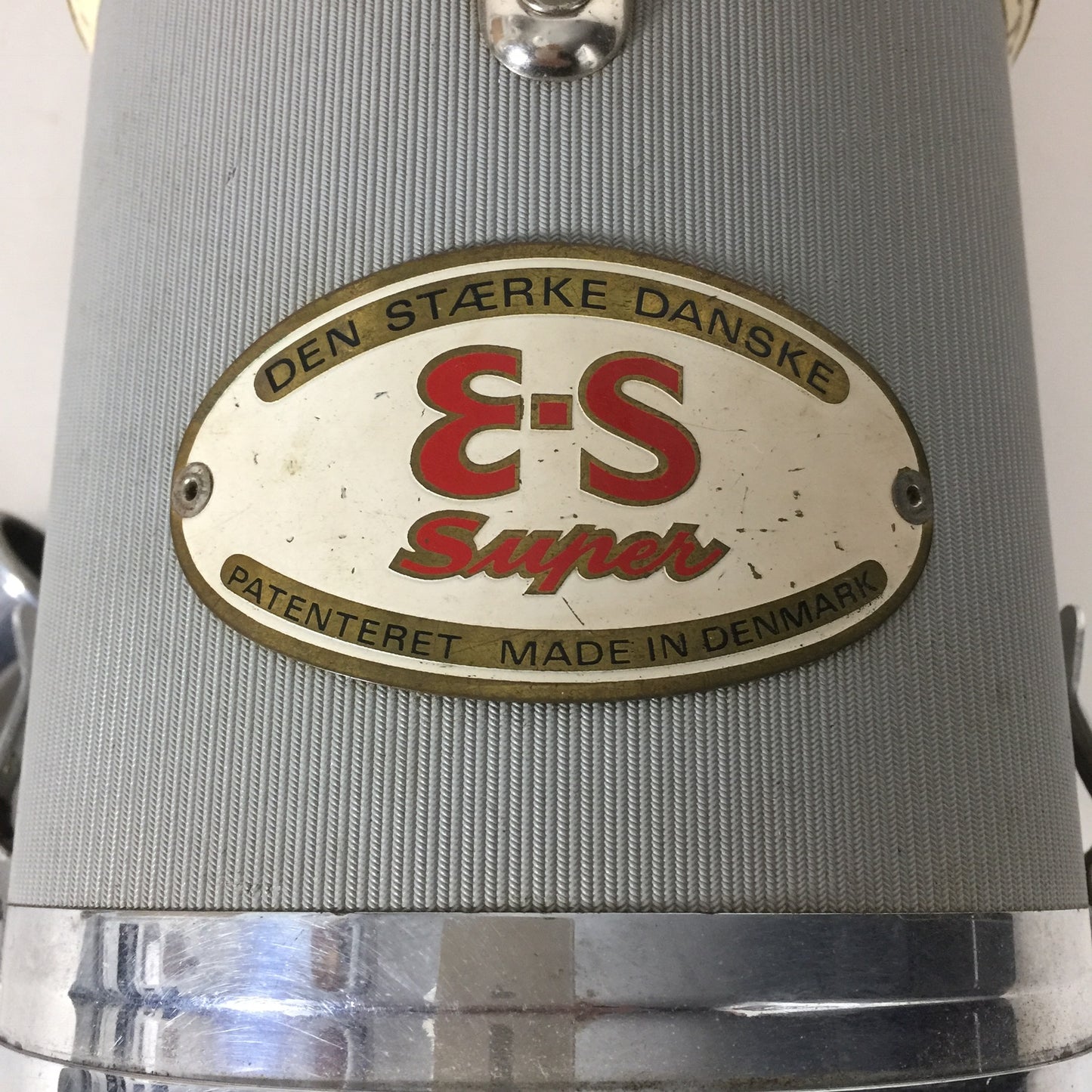 Staubsauger aus den 1950er Jahren