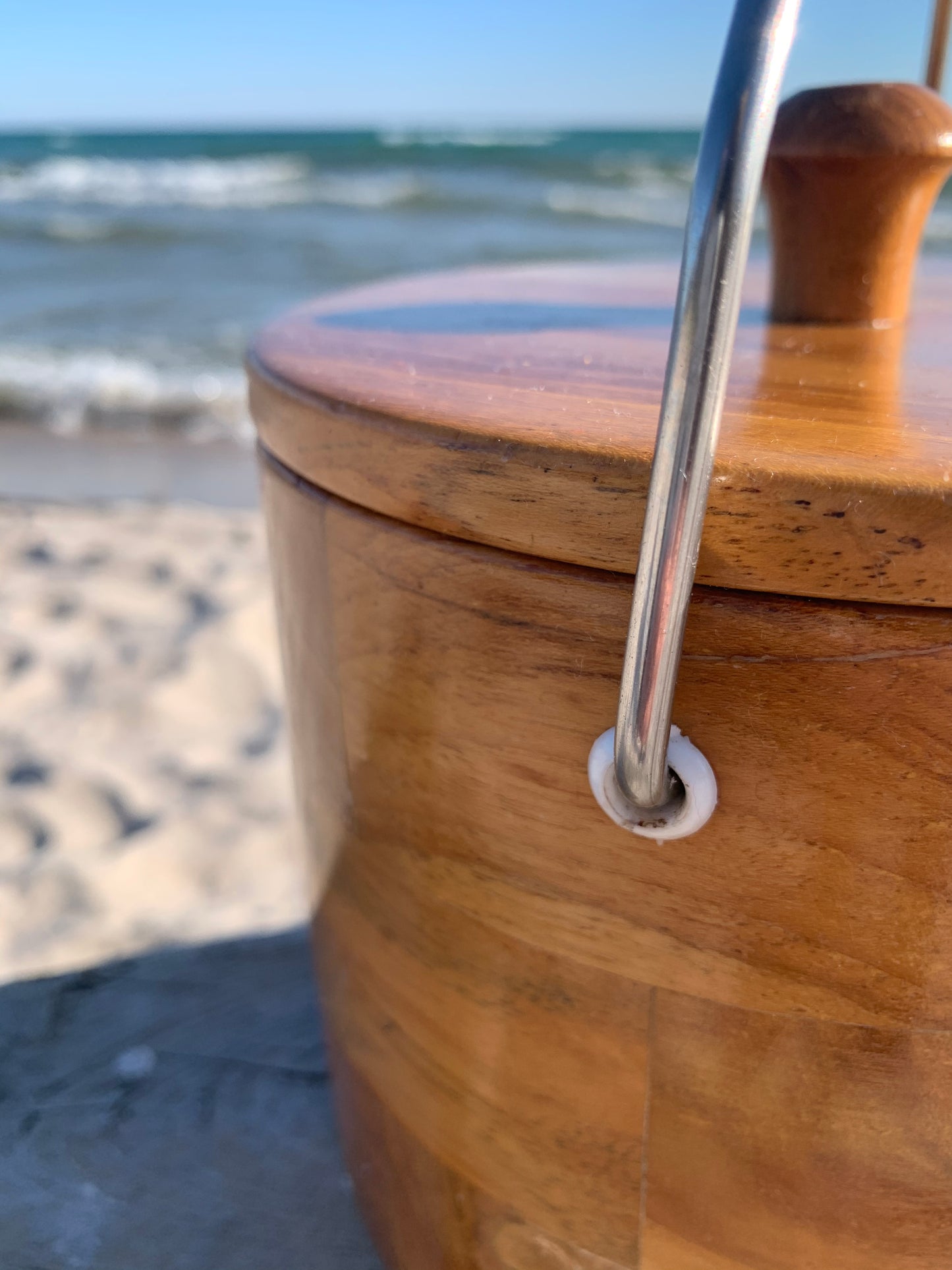 Eiskübel aus Holz