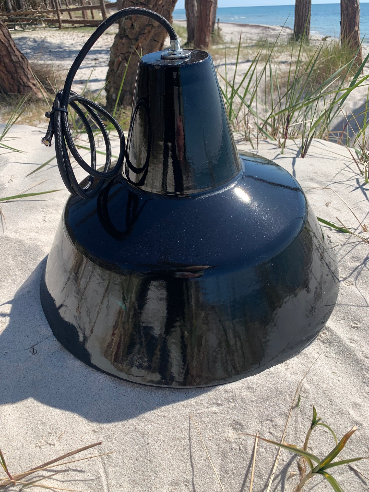 Werkstattlampe aus Emaille - Schwarz