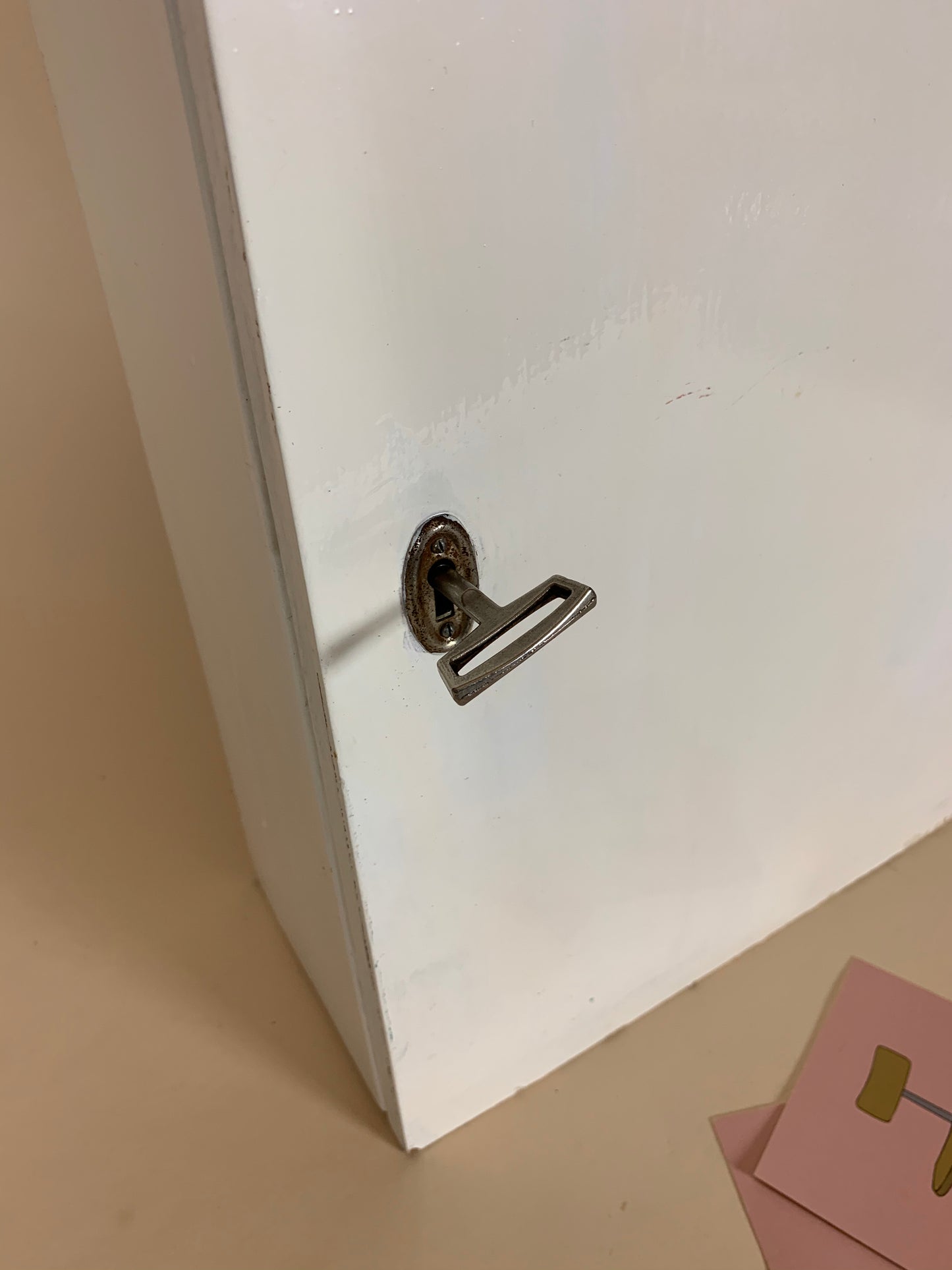 Medizinschrank