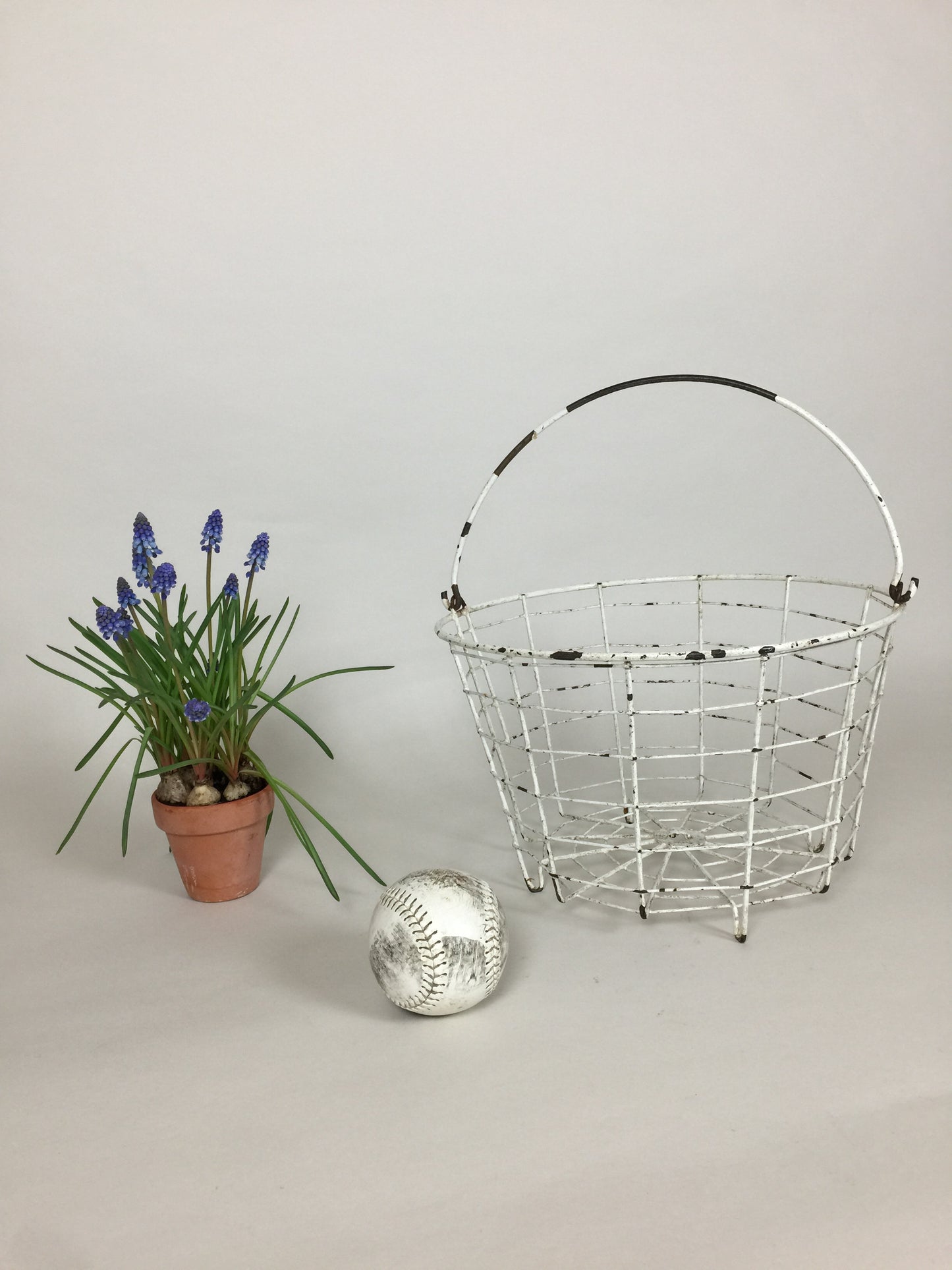 Schöner alter Eierkorb