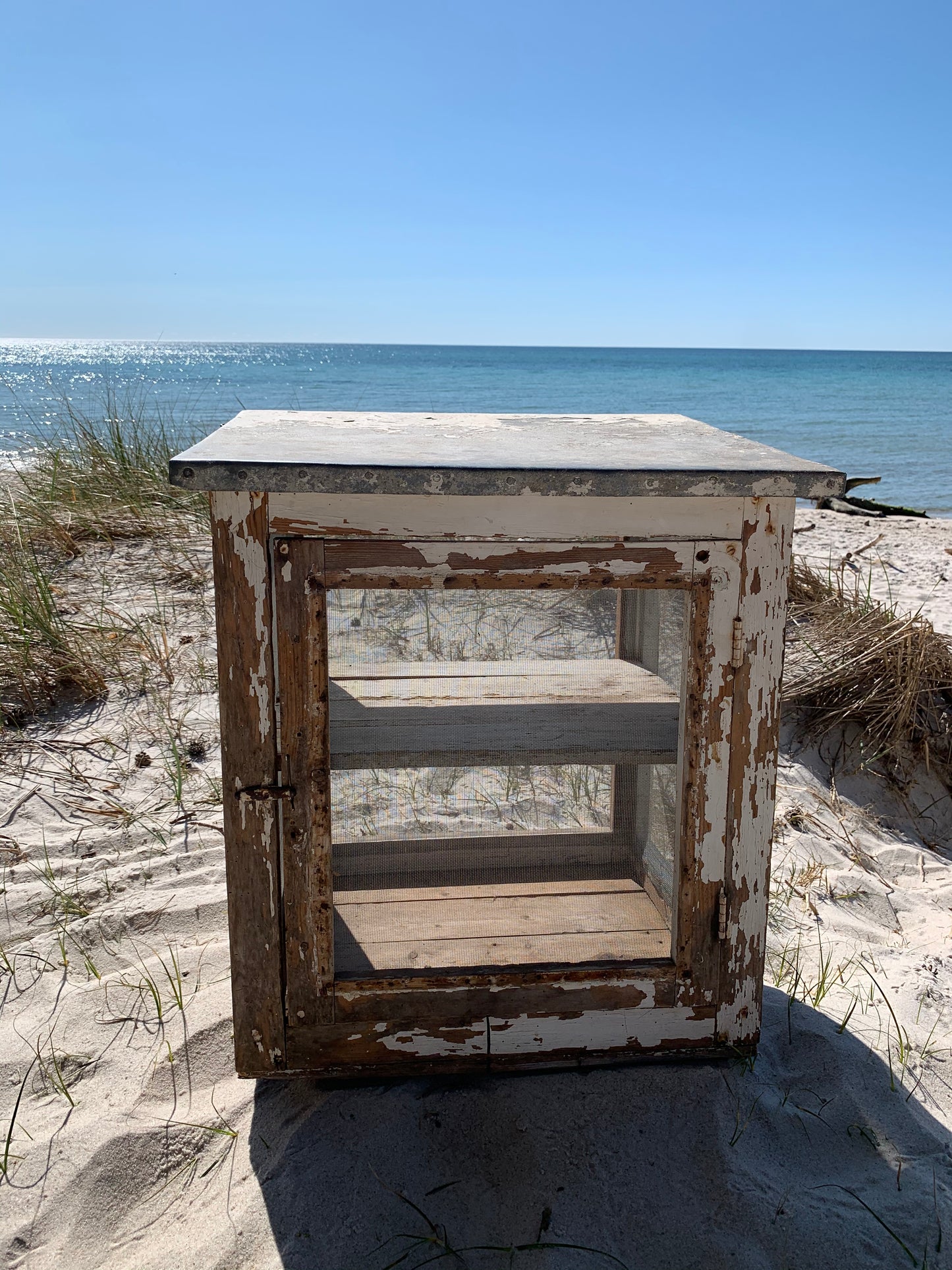 Fliegenschrank