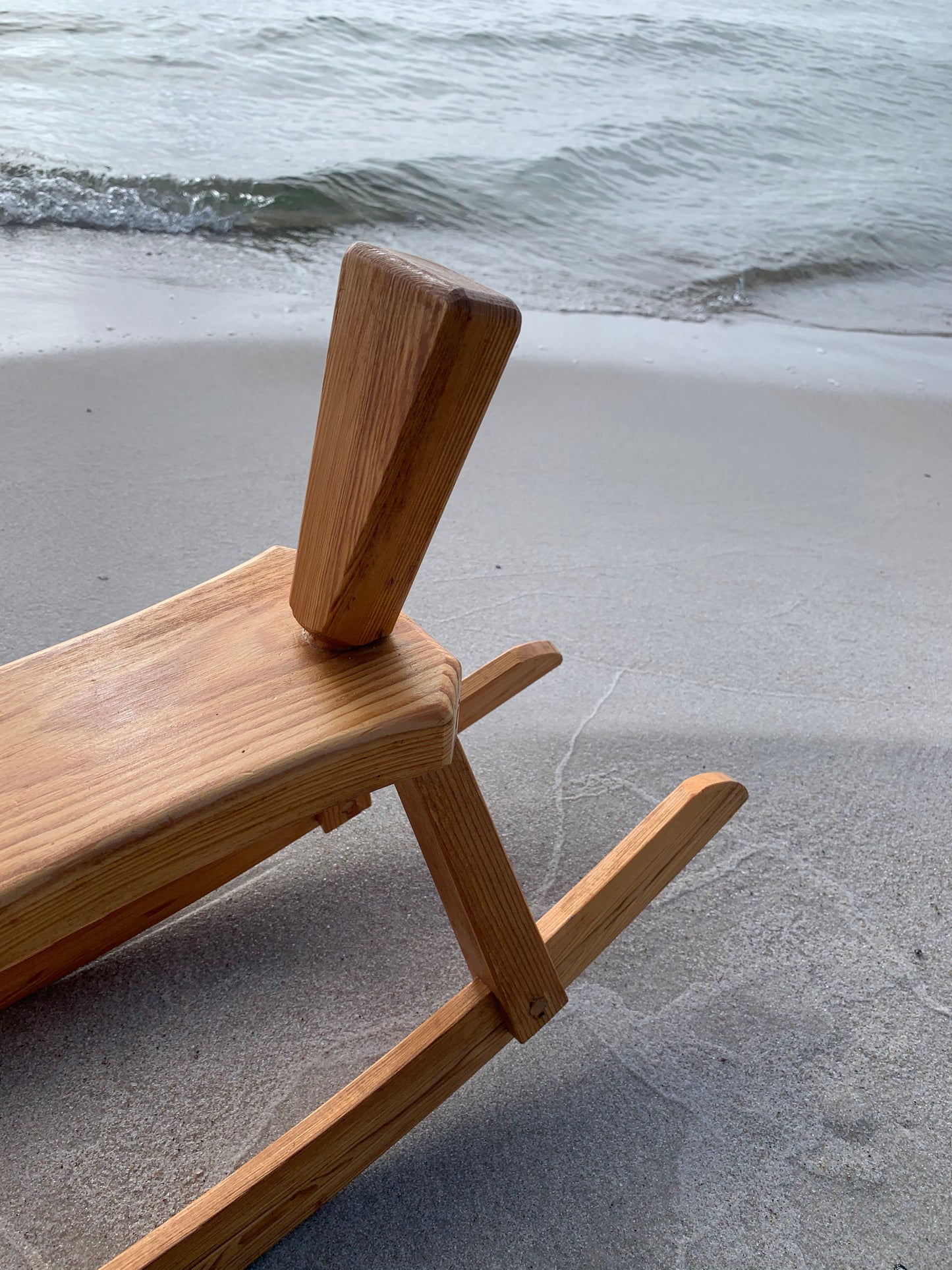 Schaukelpferd aus Holz