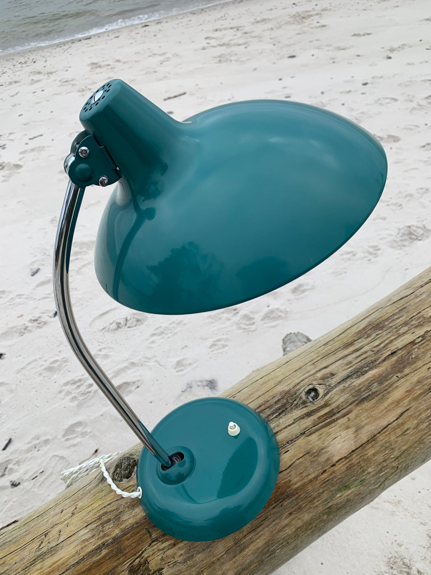 Kaiser Idell 6786 - Grün