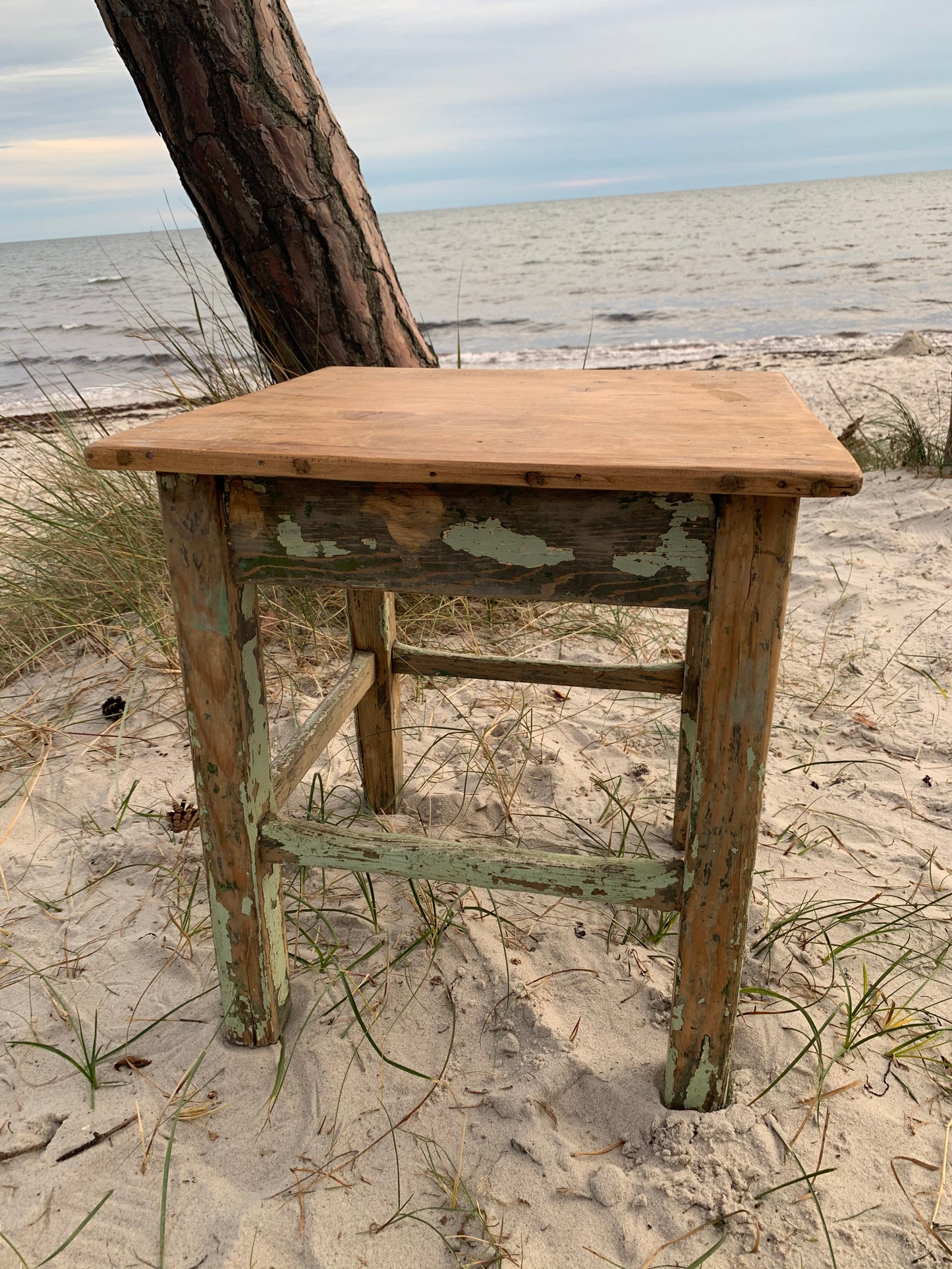 Der Hocker