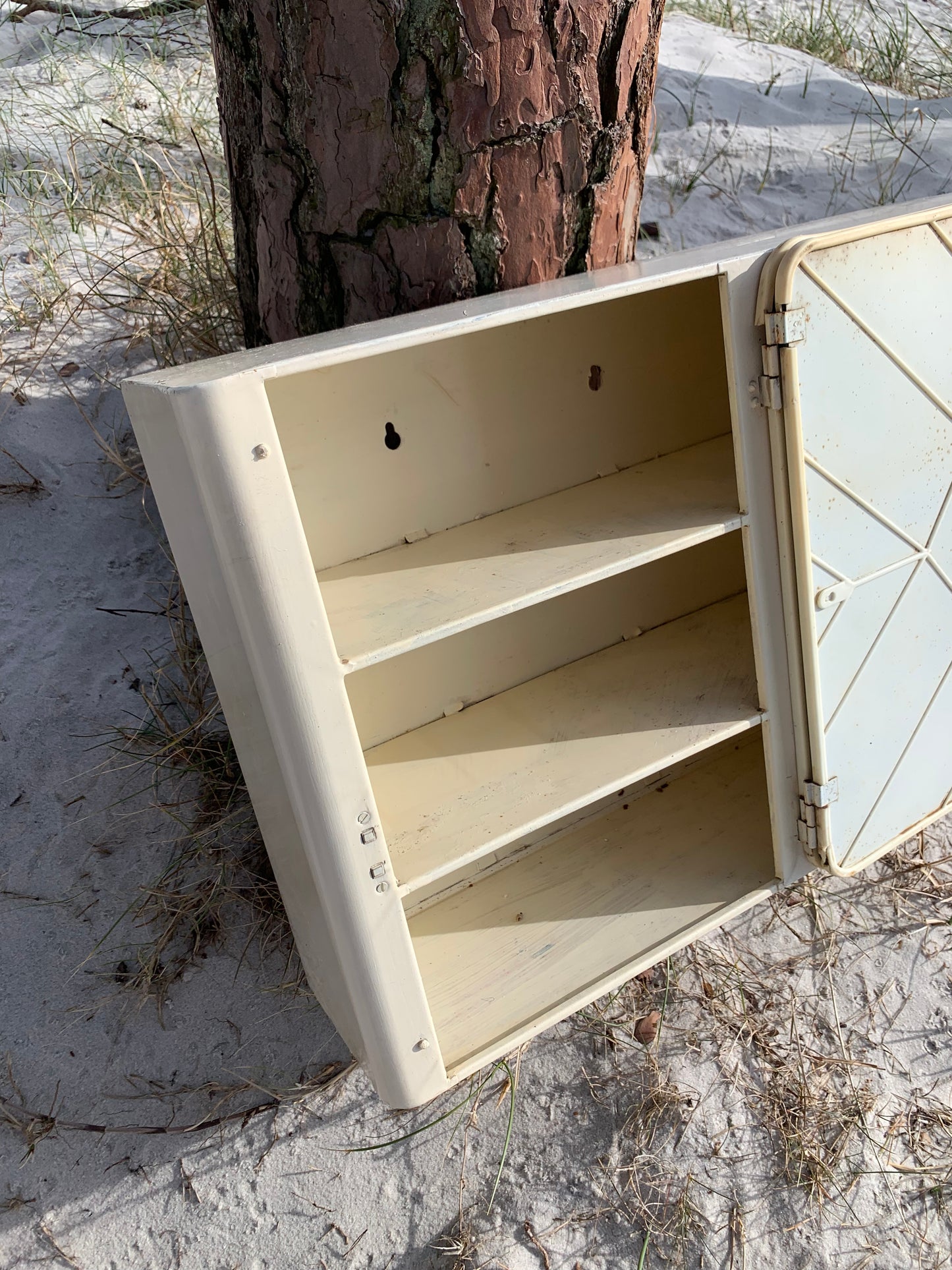 Doppel-Arztschrank mit Spiegel