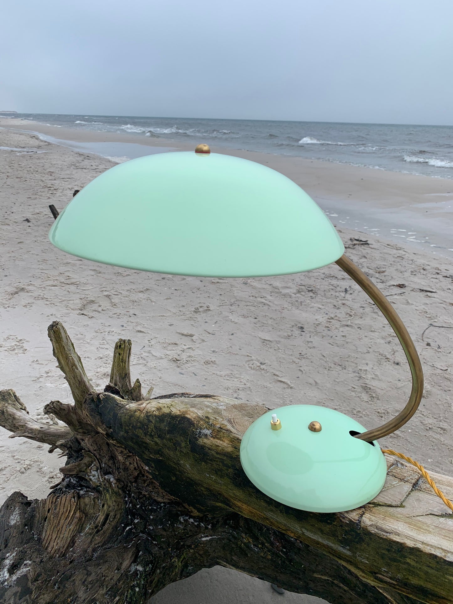 Vintage Lampe - Mintgrün mit Messing