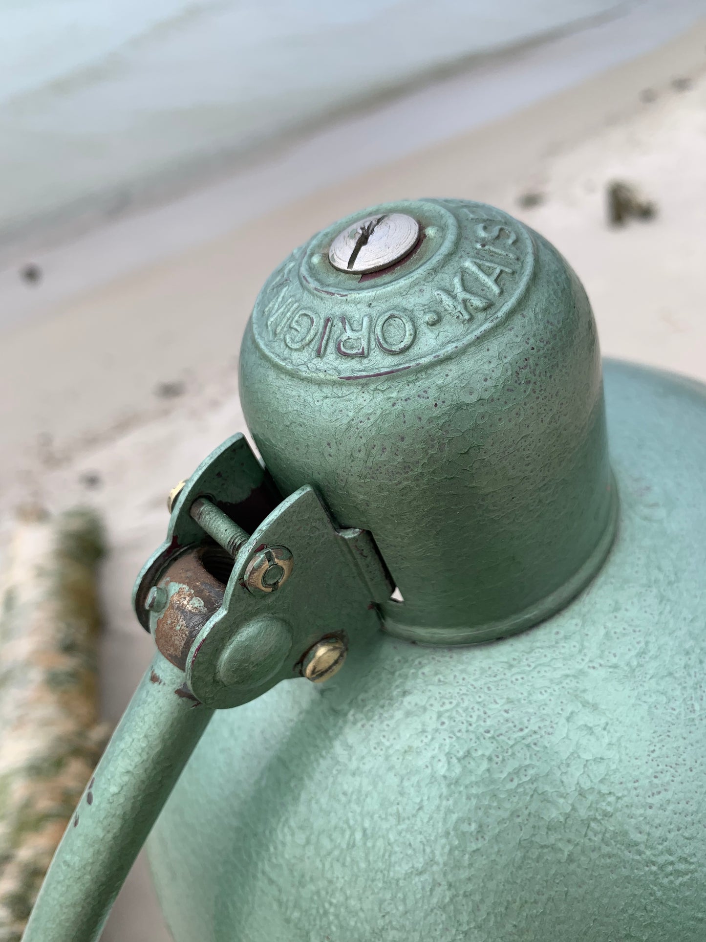 Kaiser Idell 6556 - Grüner Hammerschlaglack