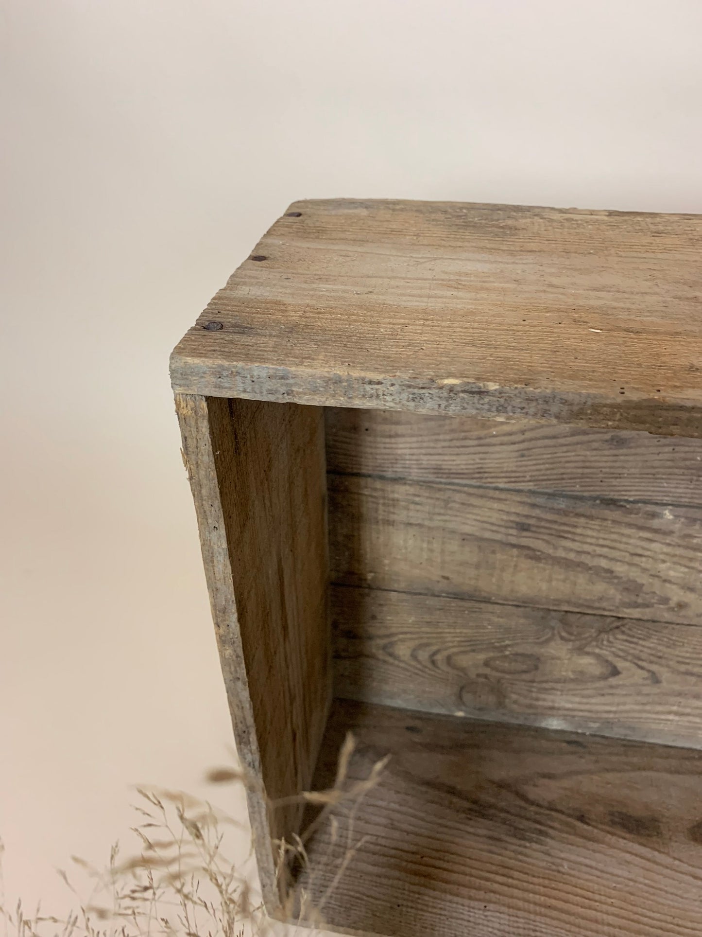 Holzkiste mit schönem Text