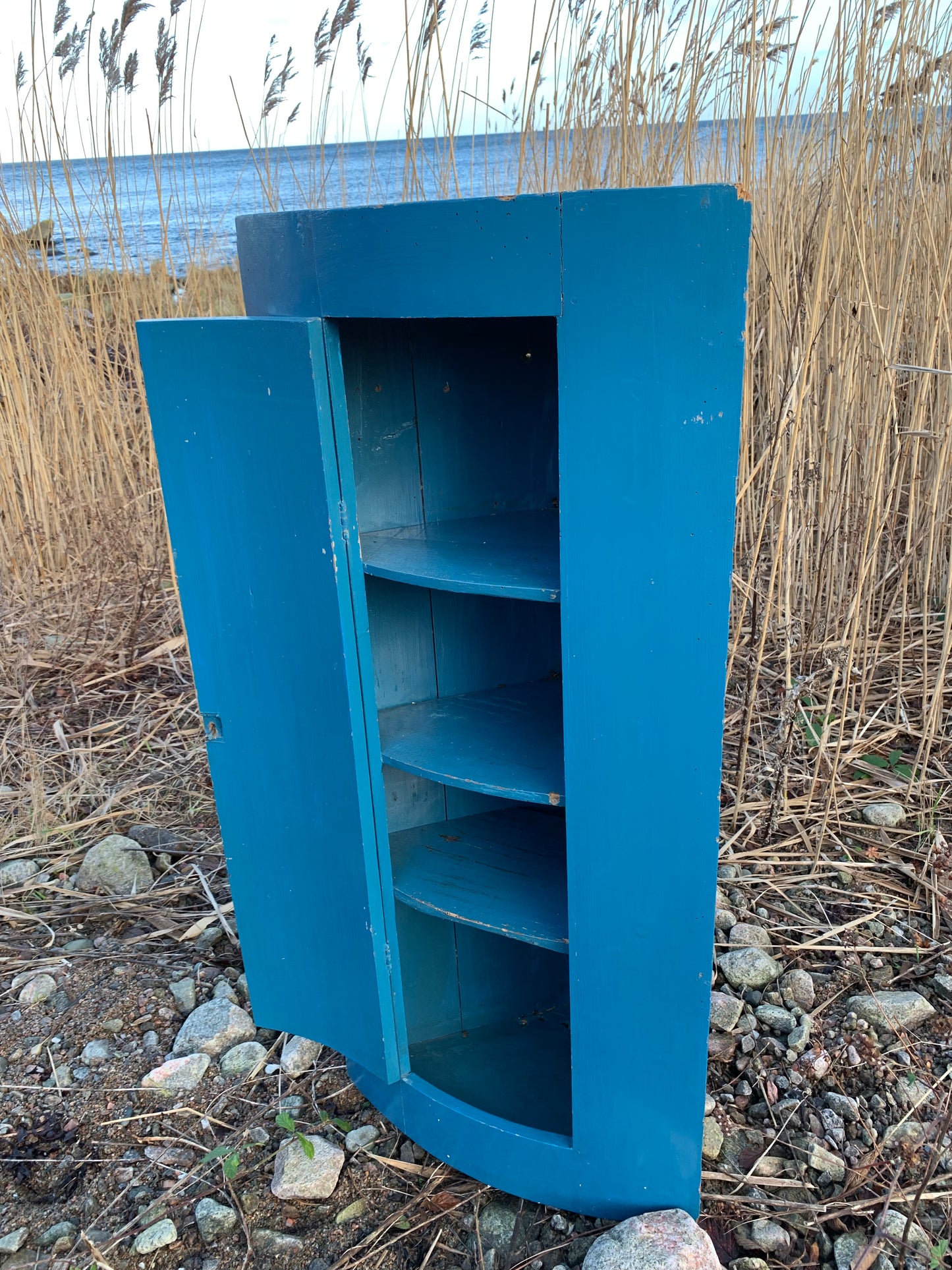 Eckschrank für Sie, die Farben mögen
