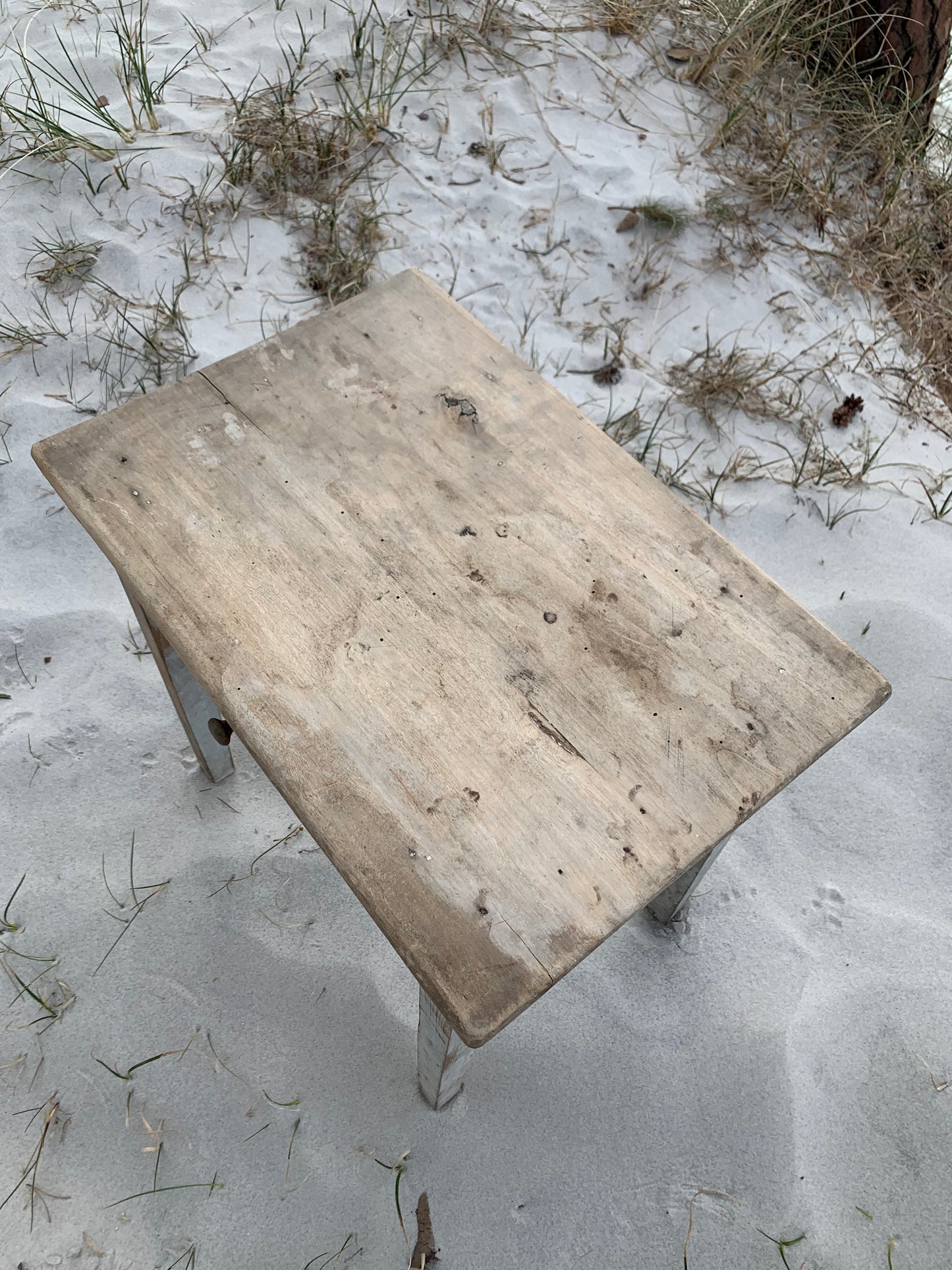 Französischer Kindertisch mit Schublade